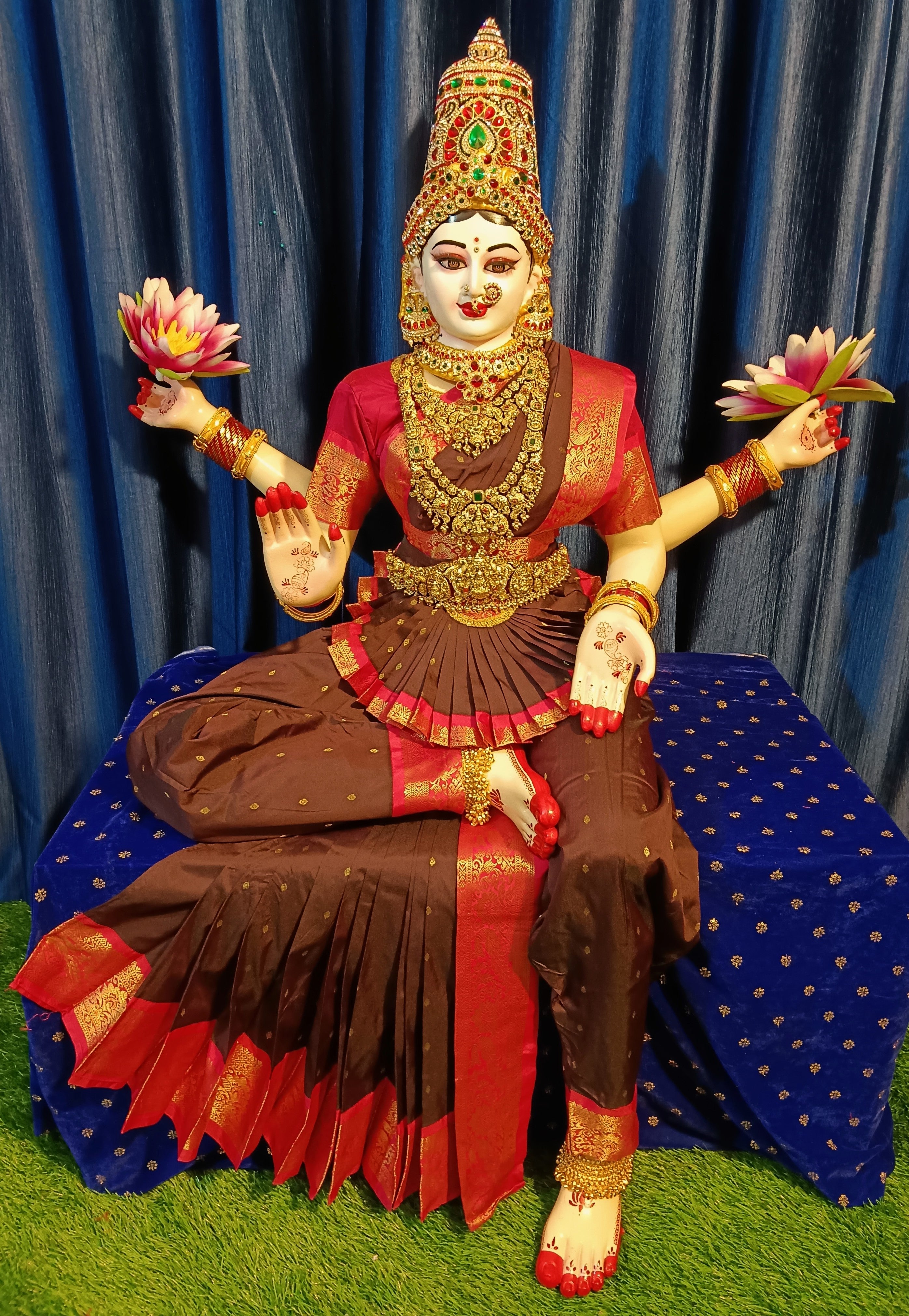 Premium Pre-Stitched Semi Silk Paithani Saree for Big Sitting Fiber Body | Traditional Devi Alankaram Saree Set - Brown saree with Red Zari border and Red blouse 1