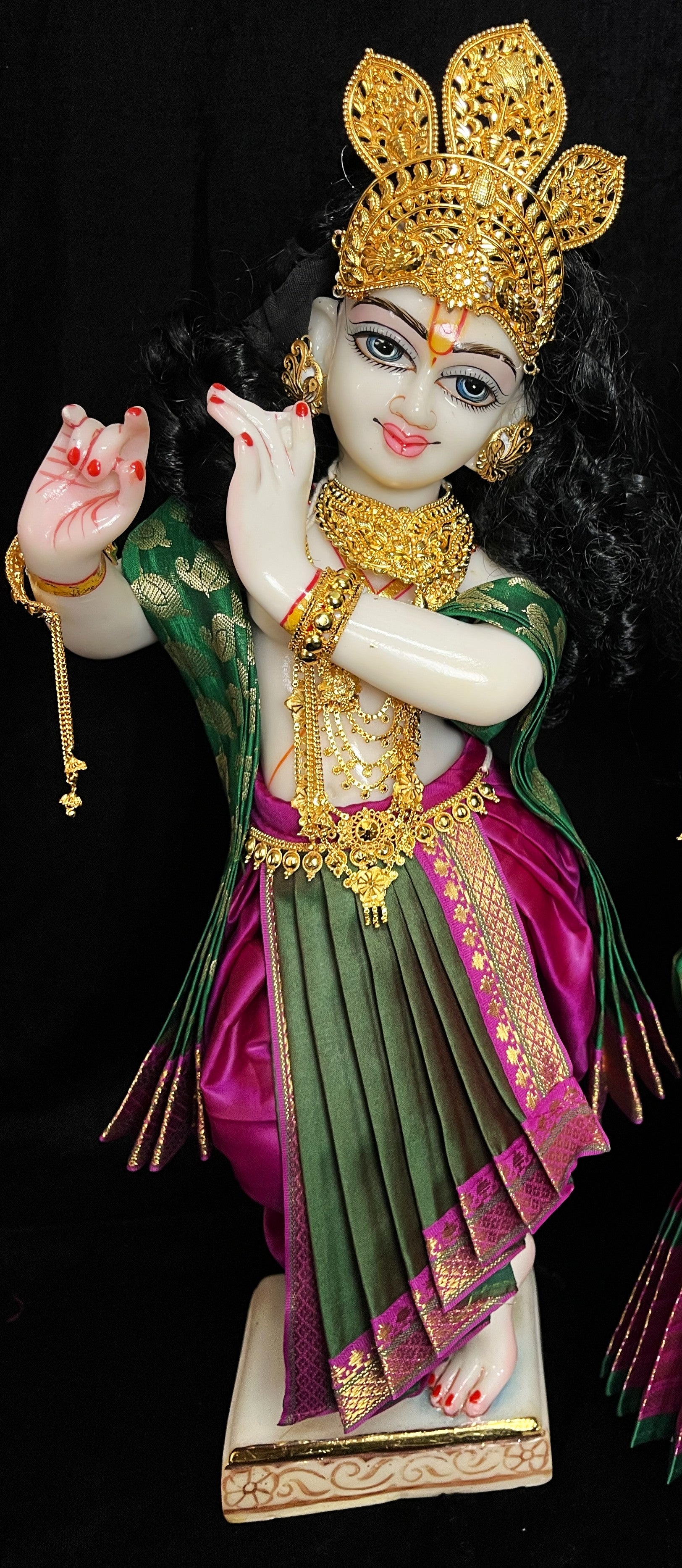 Deity dhoti and patka shalya / Uparna vastra made of Cut Fabric Soft Silk Dhoti (Not Pure Silk) - Magenta Dhoti with Green  contrast and Green zari butta shalya with Magenta zari border 1