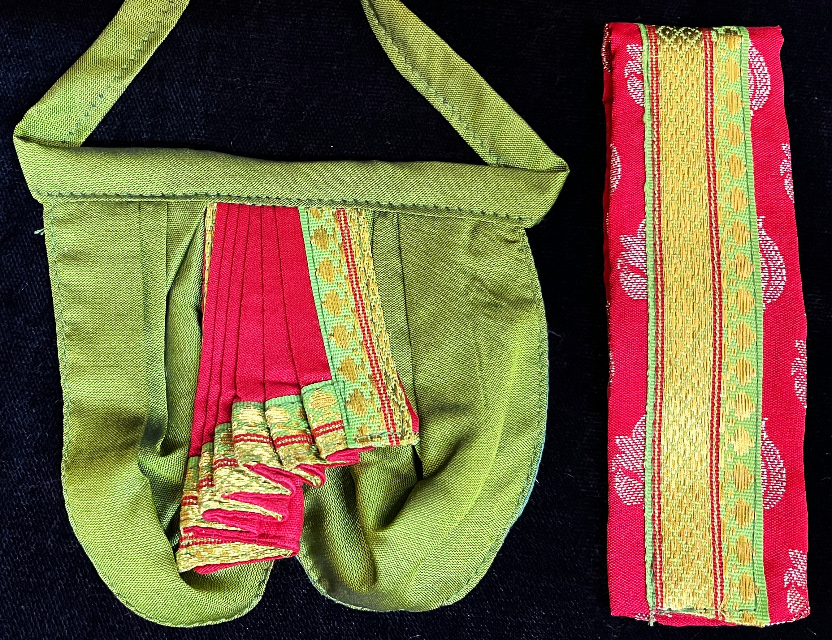 Deity dhoti and patka shalya / Uparna vastra made of Cut Fabric Soft Silk Dhoti (Not Pure Silk) - Parrot green Dhoti with red  contrast and red zari butta shalya with parrot green zari border 2