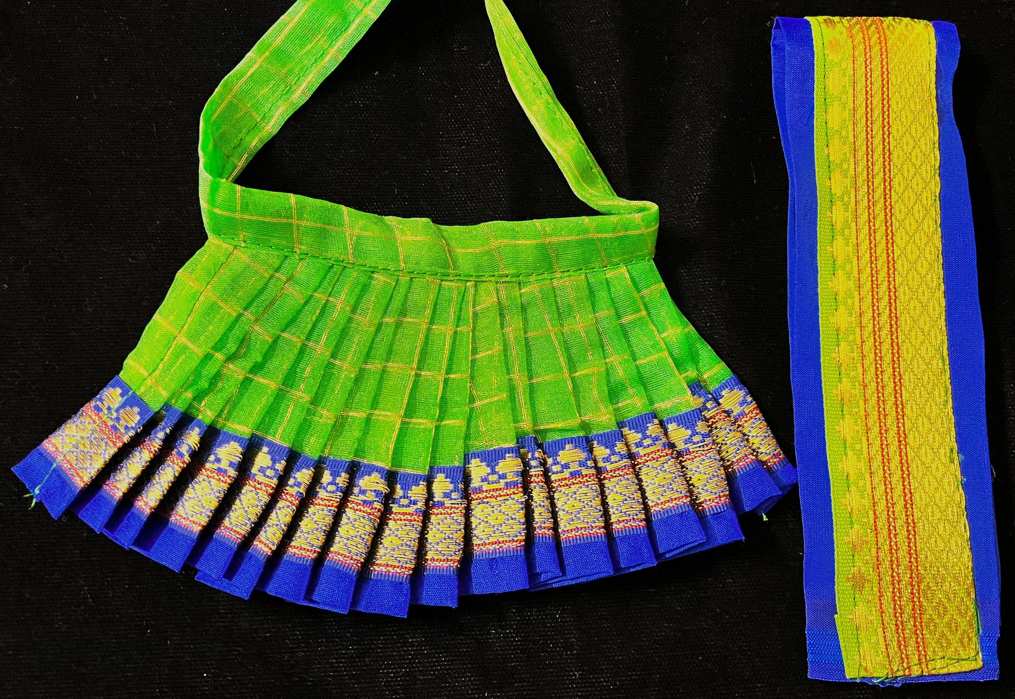 Deity half saree / lehenga patka made of Checks Organza Saree (Not Pure Silk) - Parrot green Lehenga with Royal Blue running zari border and Royal Blue plain silk dupatta with parrot green zari border 3