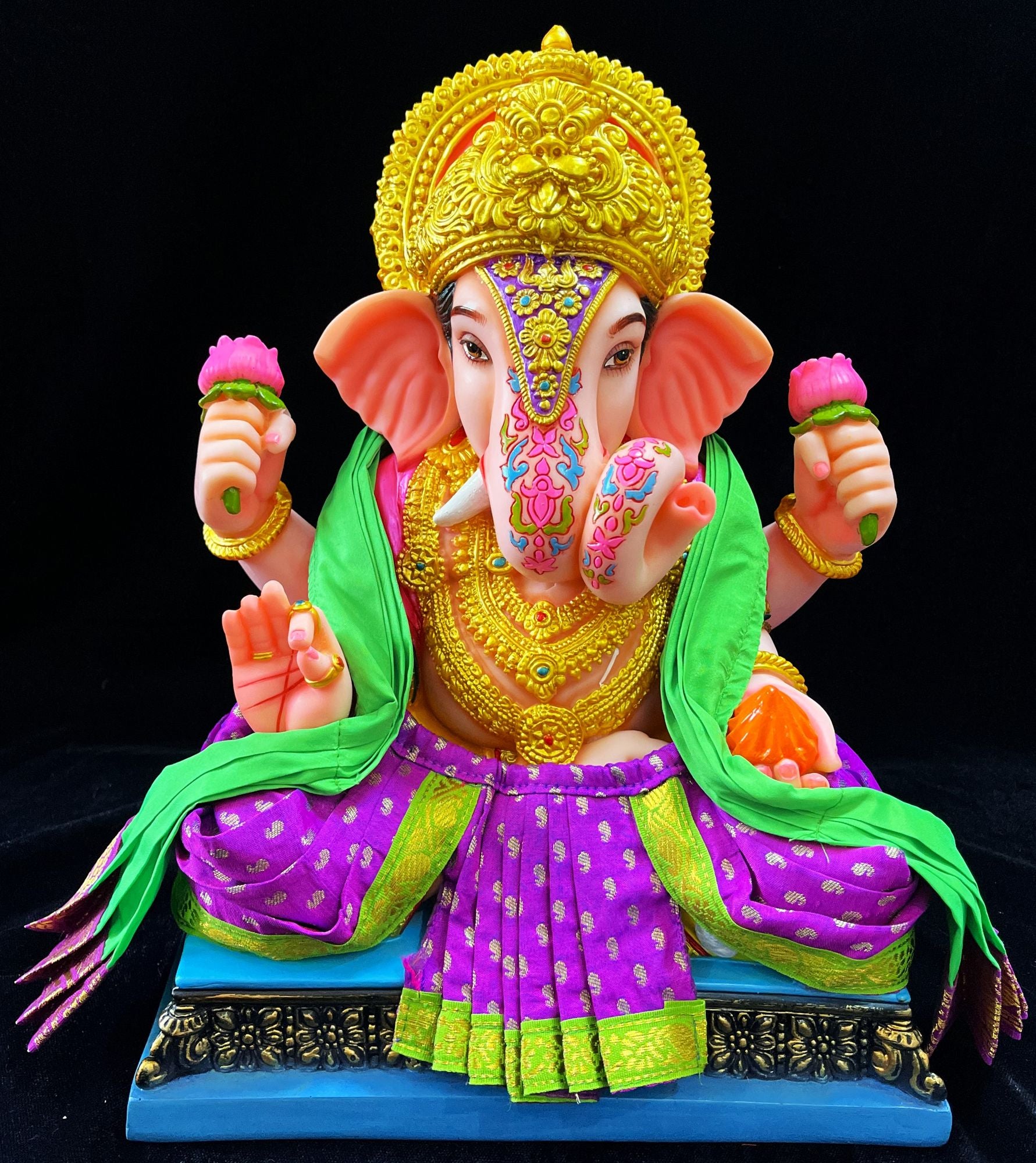 Dagdusheth Halwai Ganpati Dhoti made of Soft Silk (Pure Silk) - Purple dhoti with Parrot Green border and Parrot Green Shalya 1