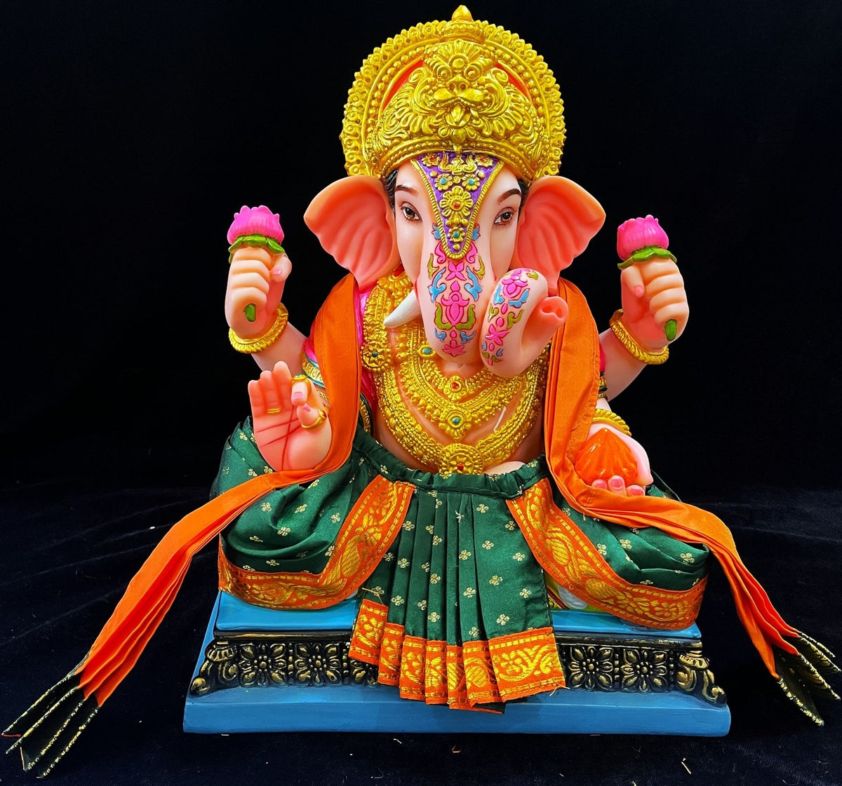 Dagdusheth Halwai Ganpati Dhoti made of Soft Silk (Pure Silk) - Bottel Green dhoti with Orange  border and Orange Shalya