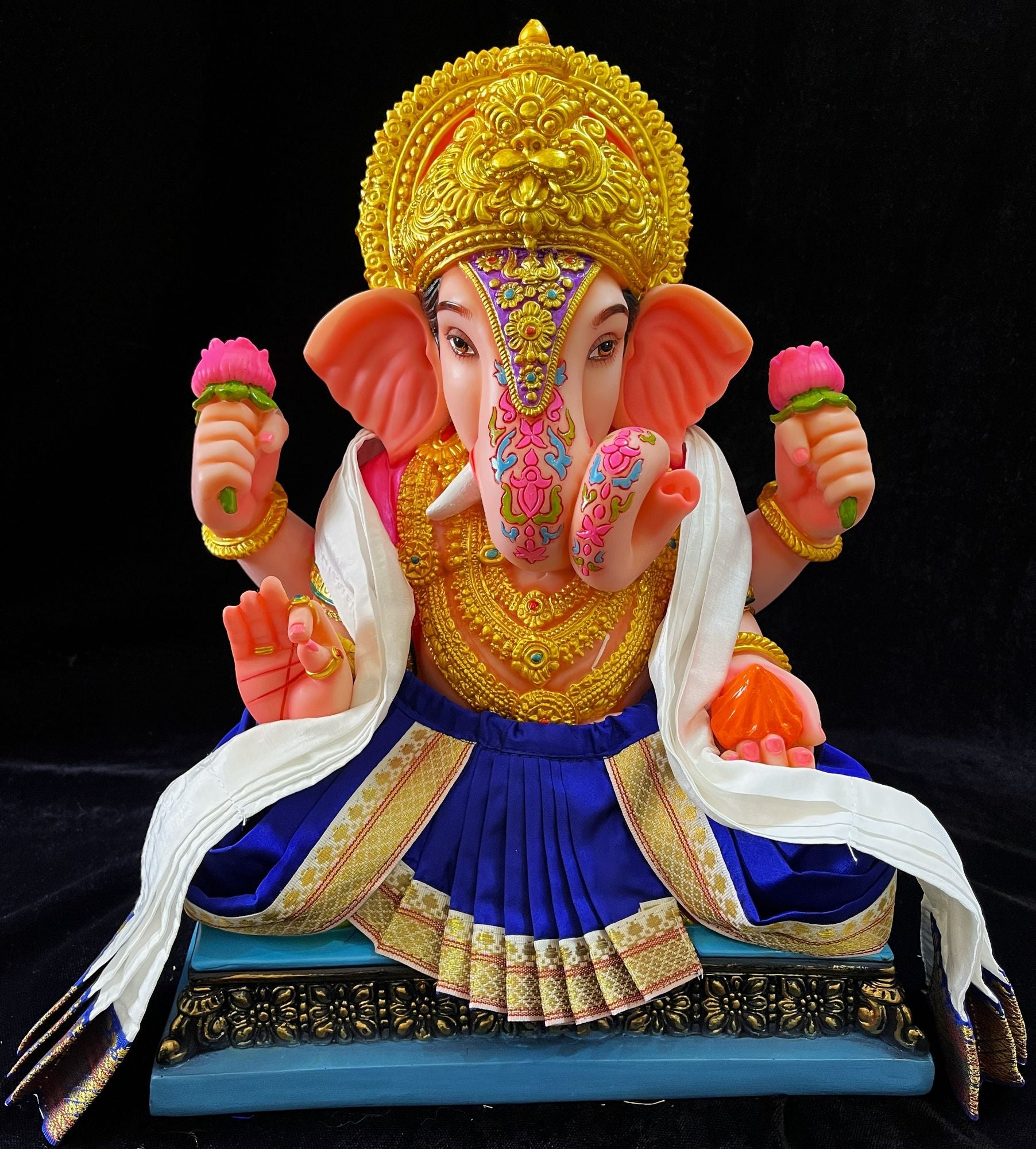 Dagdusheth Halwai Ganpati Dhoti made of Plain Silk (Not Pure Silk) - Blue dhoti with White border and  White shalya 1