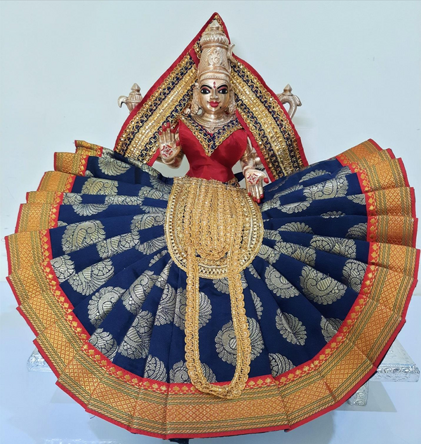 Deity Pre-stitched Kohlapur Mahalakshmi Saree made of Tapeta Silk (Not Pure Silk) - Nacy Blue Saree with Red  border, Red  blouse and Shalya