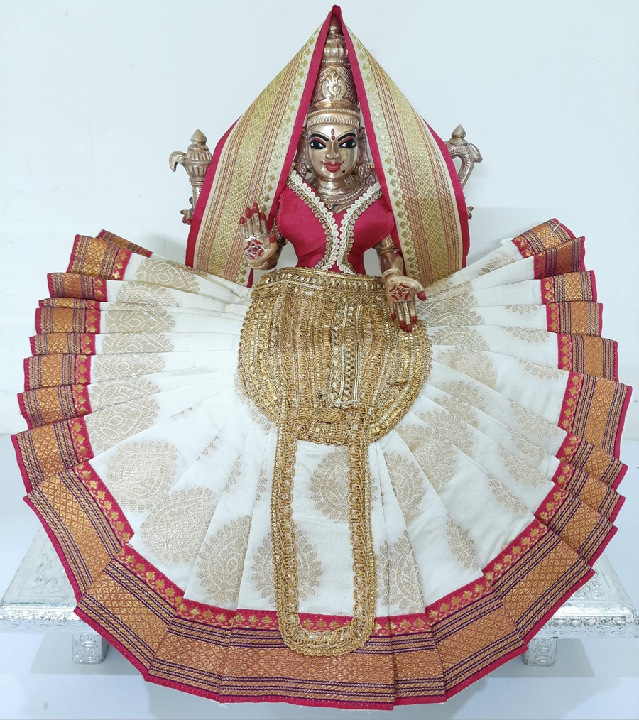 Deity Pre-stitched Kohlapur Mahalakshmi Saree made of Tapeta Silk (Not Pure Silk) - White Saree with Pink border,  Pink blouse and Shalya