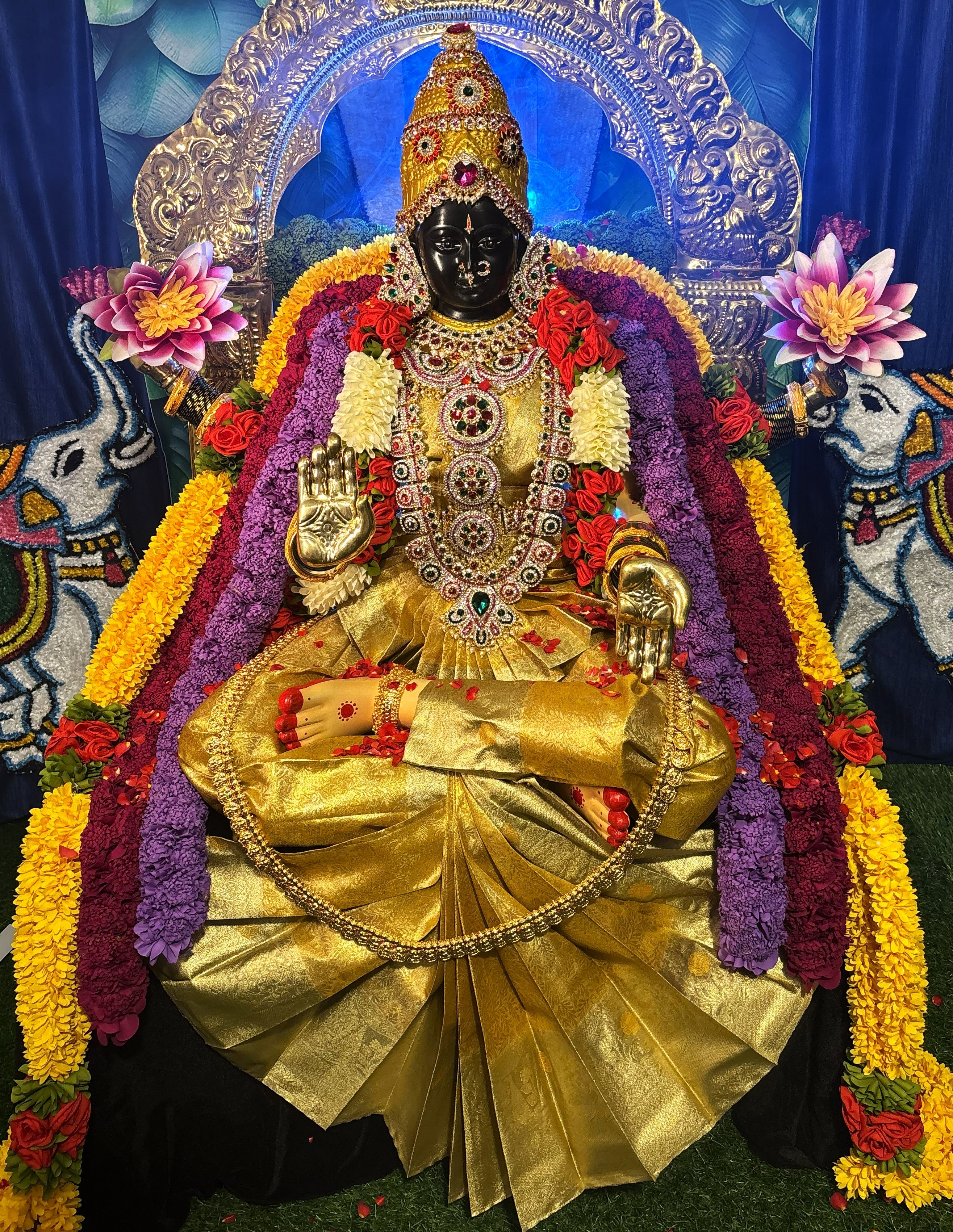 Premium Goddess Padmavathi Temple Style Complete Alankaram Collection | Fully Dismantlable Goddess Idol for Varamahalakshmi & Navaratri 2