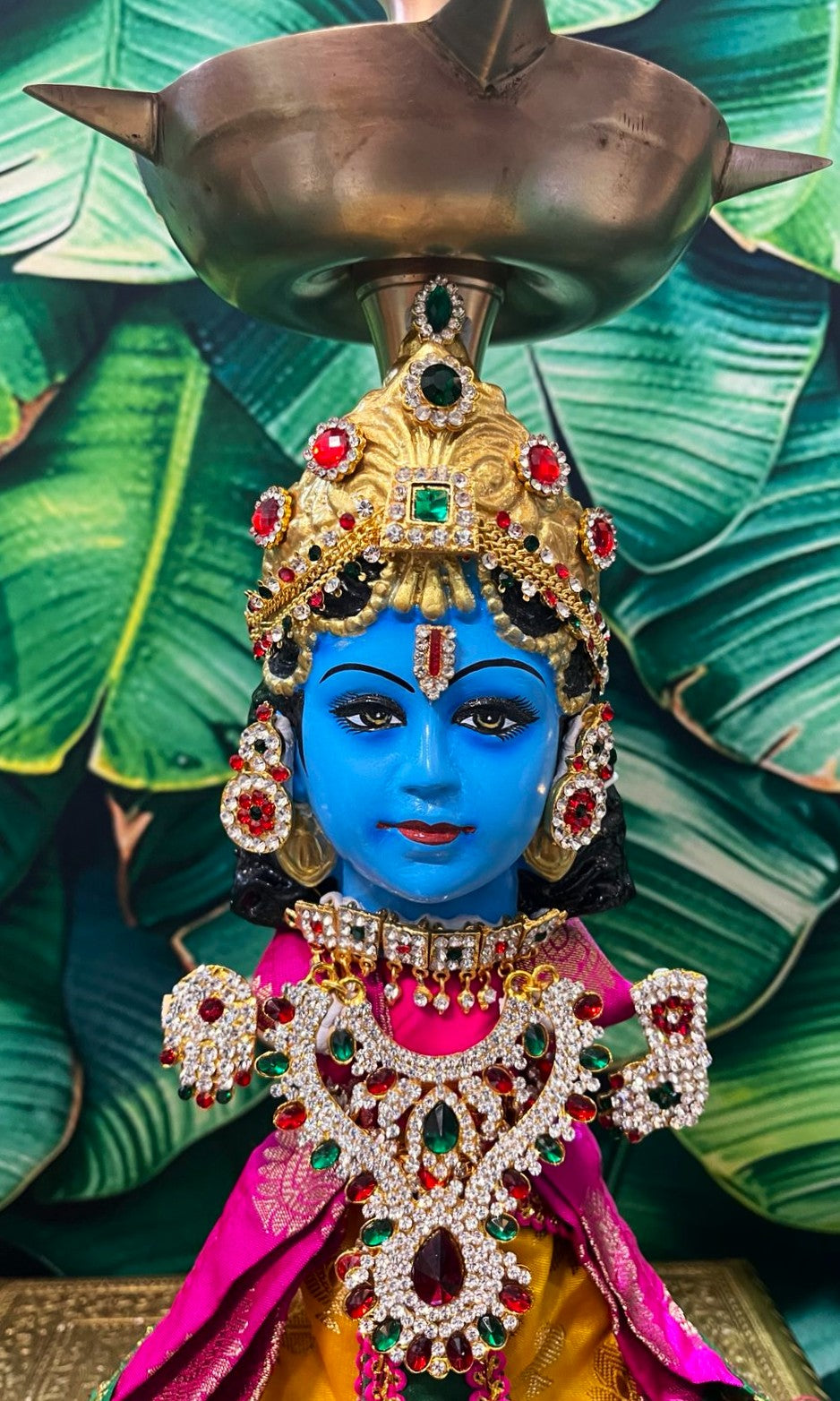 Premium Vishnu Fiber Face with Tapeta Silk Dhoti, Temple Jewellery, Stone Crown & Lotus Alankaram | Fully Dismantlable Goddess Face for Diya for Varamahalakshmi & Navaratri 2