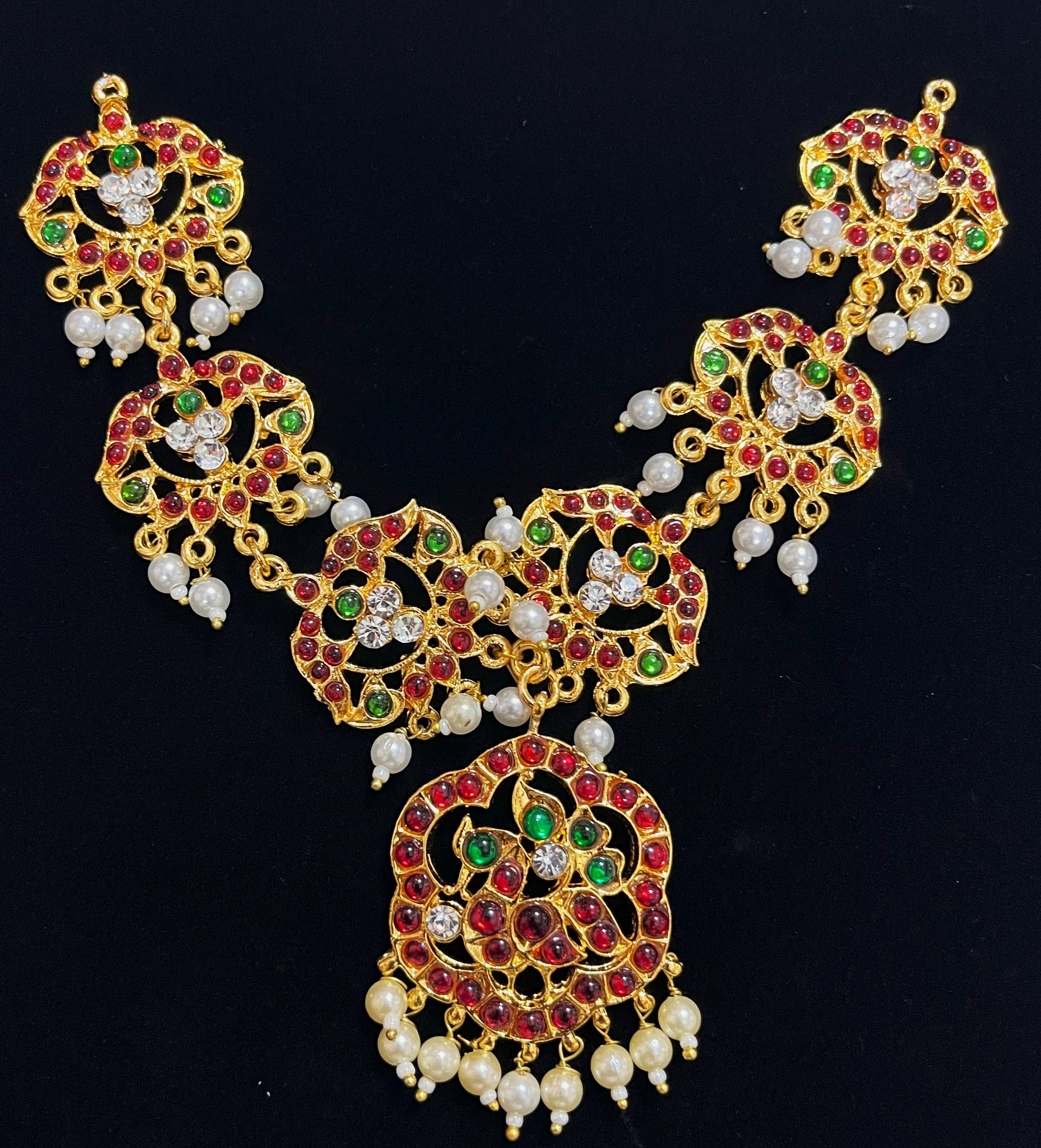 Deity short necklace / Choker - Pearls with read and green kemp stones on Gold plated metal alloy 1
