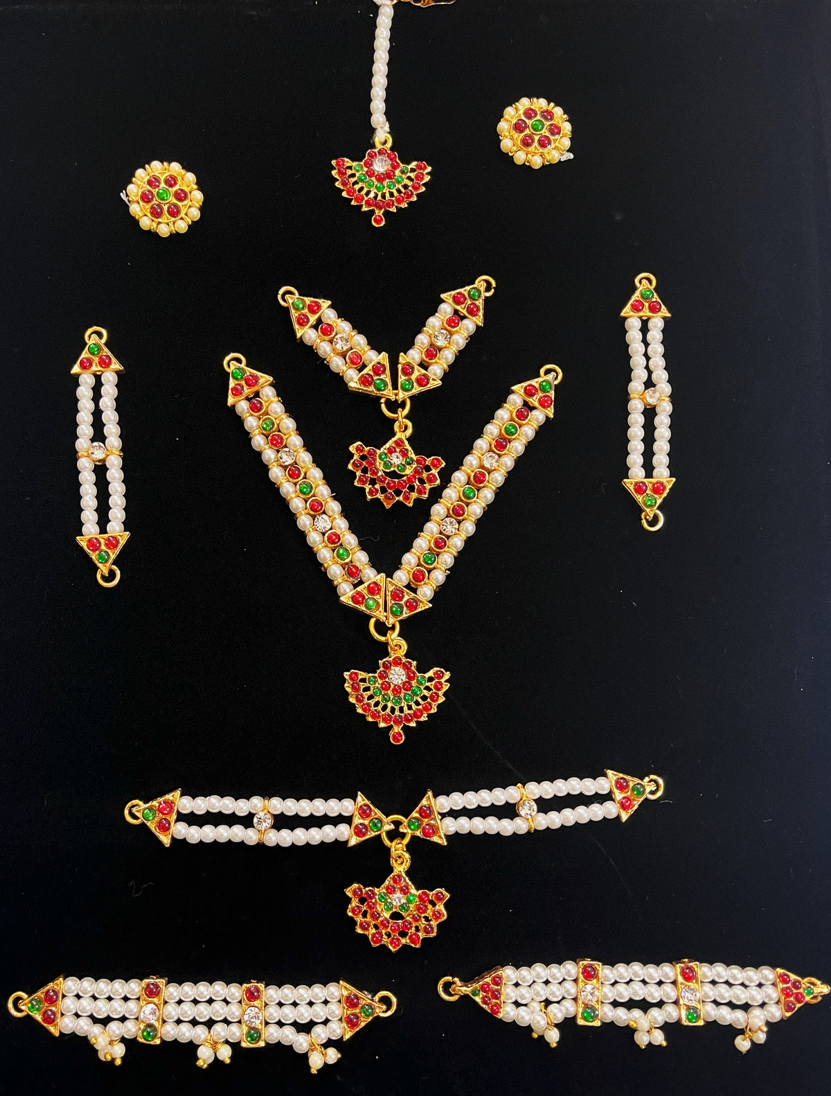 Bharatanatyam inspired jewellery set /  / Temple jewellery set for deity - Pearls with read and green kemp stones on Gold plated metal alloy