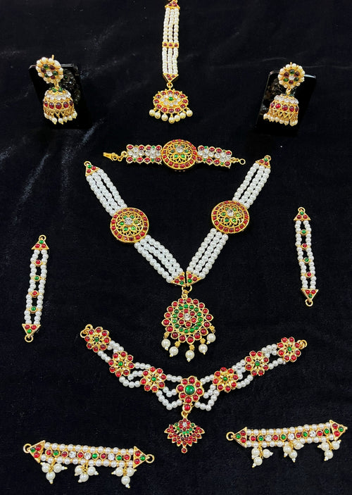 Bharatanatyam inspired jewellery set /  / Temple jewellery set for deity - Pearls with read and green kemp stones on Gold plated metal alloy