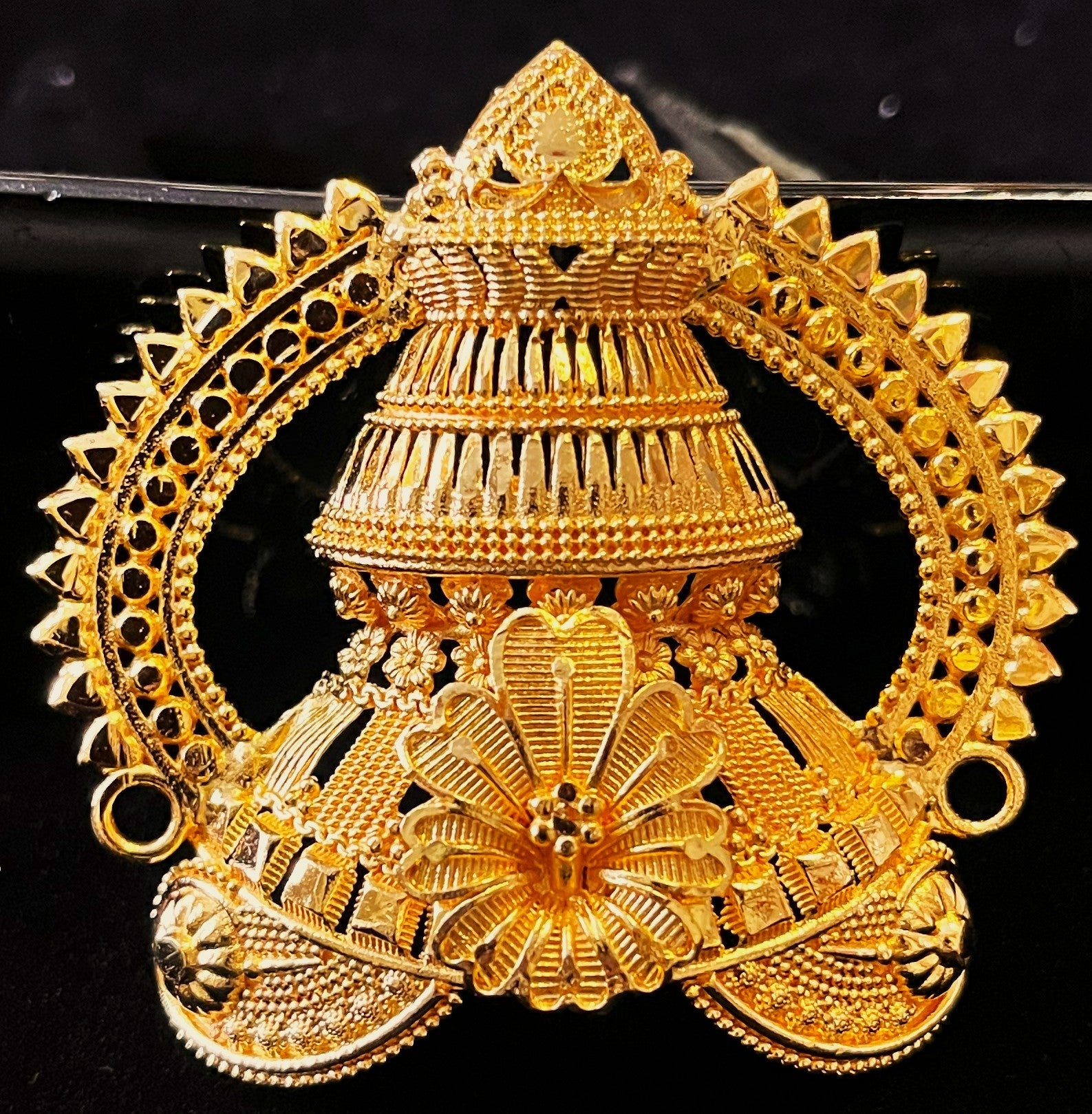 chandrika jewellery, half crown for deity, idol chandram ornament - Length: 2.5 inches | Width: 2 inches 1