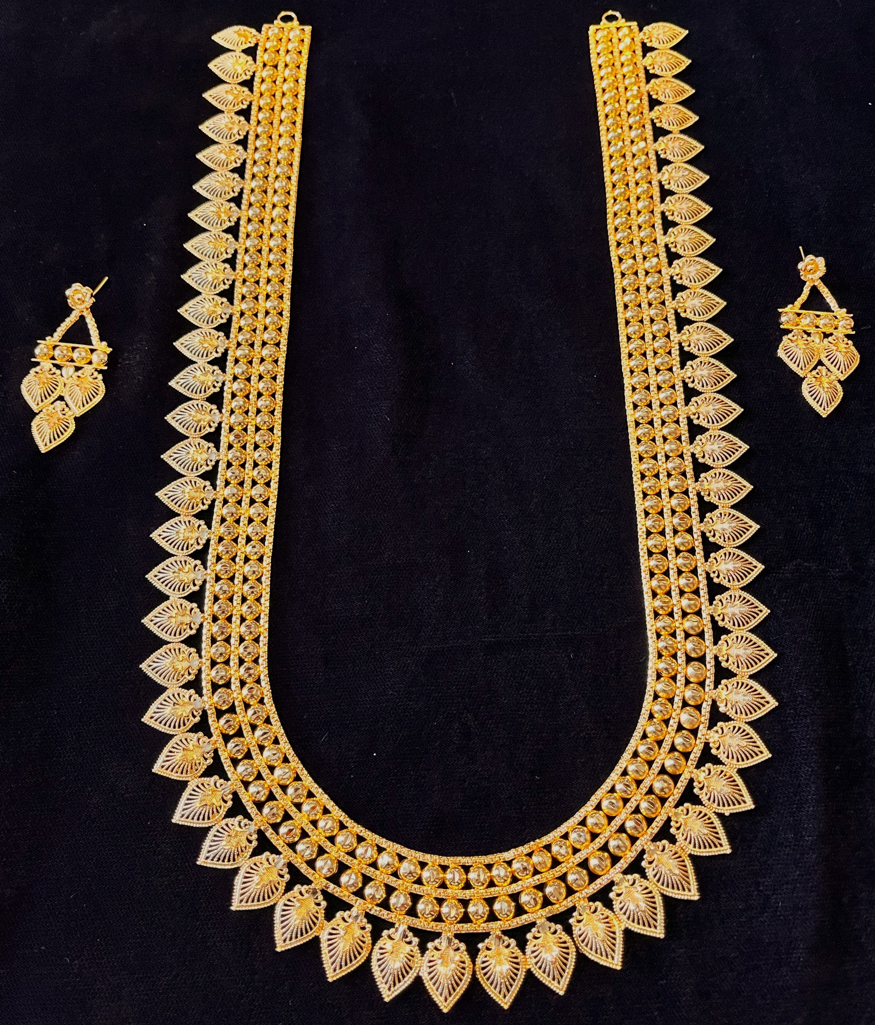deity necklace, idol necklace jewellery, gold plated necklace for idols - Length: 12 inches | Width: 5 inches | Earrings length: 2 inches 1