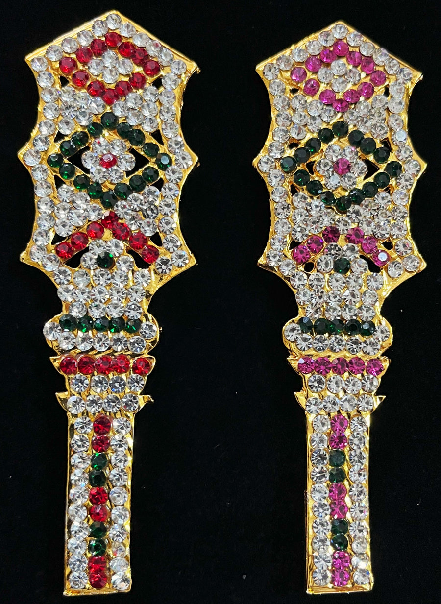 Shakti - Murugan Ayudha - Pink, green and white / Red, white & green stones on South Indian Stones metal alloy - Length: 3.75 inches