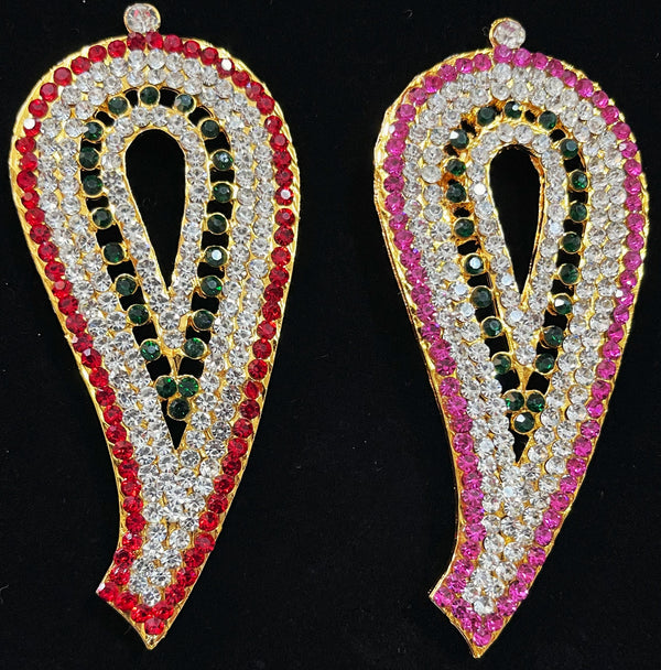 Pasha Ayudha – Ganesh, Durga, Lakshmi, Lalitha Parameshwari Ayudha - Pink, green and white / Red, white & green stones on South Indian Stones metal alloy - Length: 3.5 inches