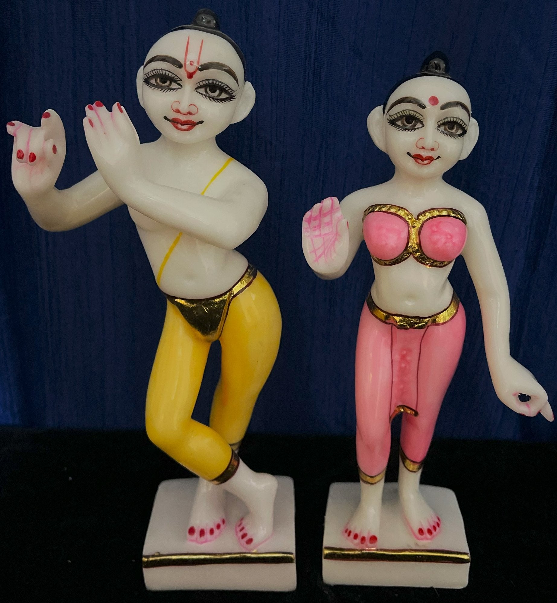 Marble Dust Iskon Radha Krishna Idol, 9 Inches, 1 Set of 2 Pieces 1