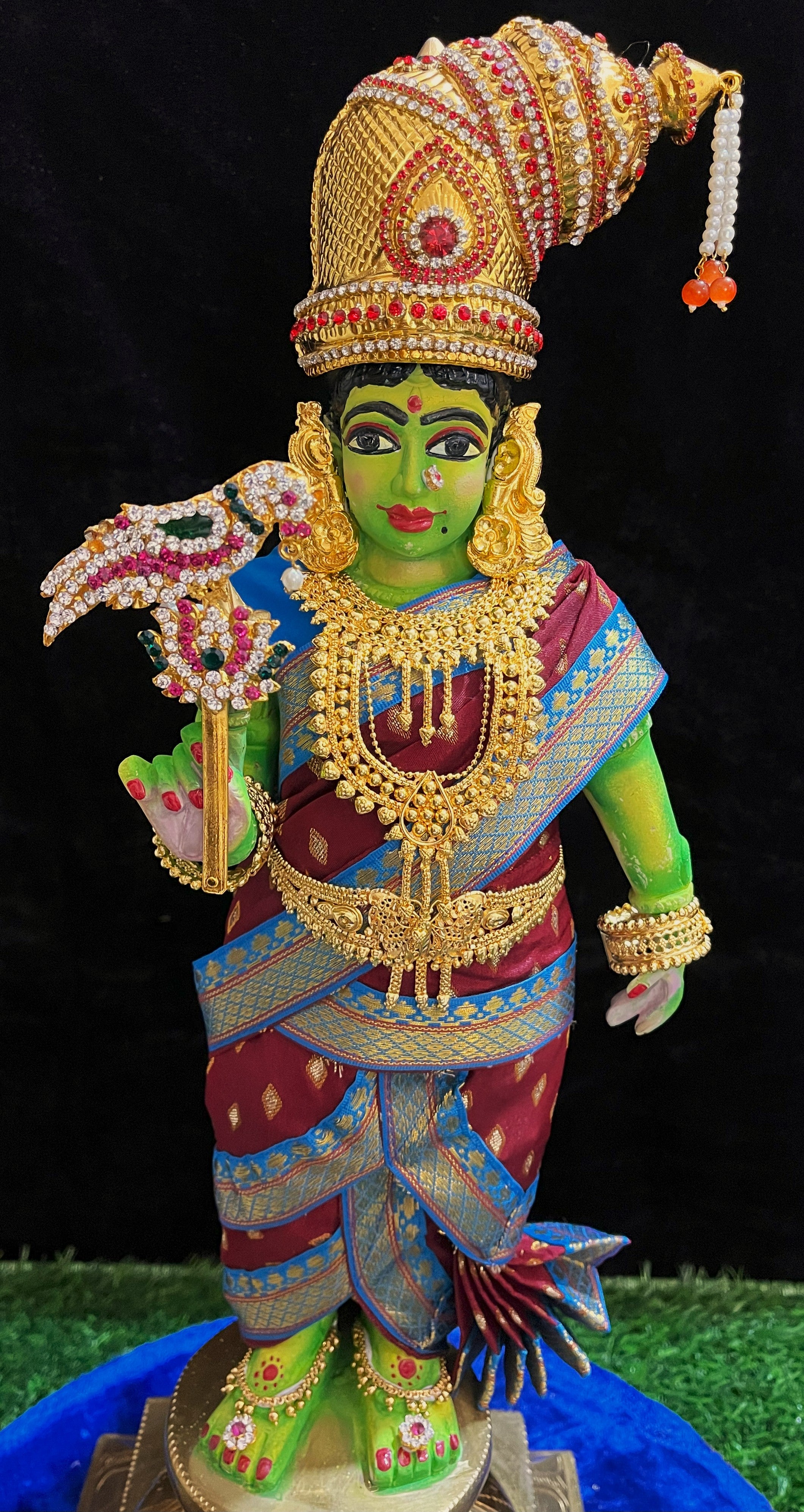 Deity Pre-stitched Meenakshi Saree made of Chanderi Silk (Not Pure Silk) - Maroon Saree with Blue Border and Blue Blouse 1