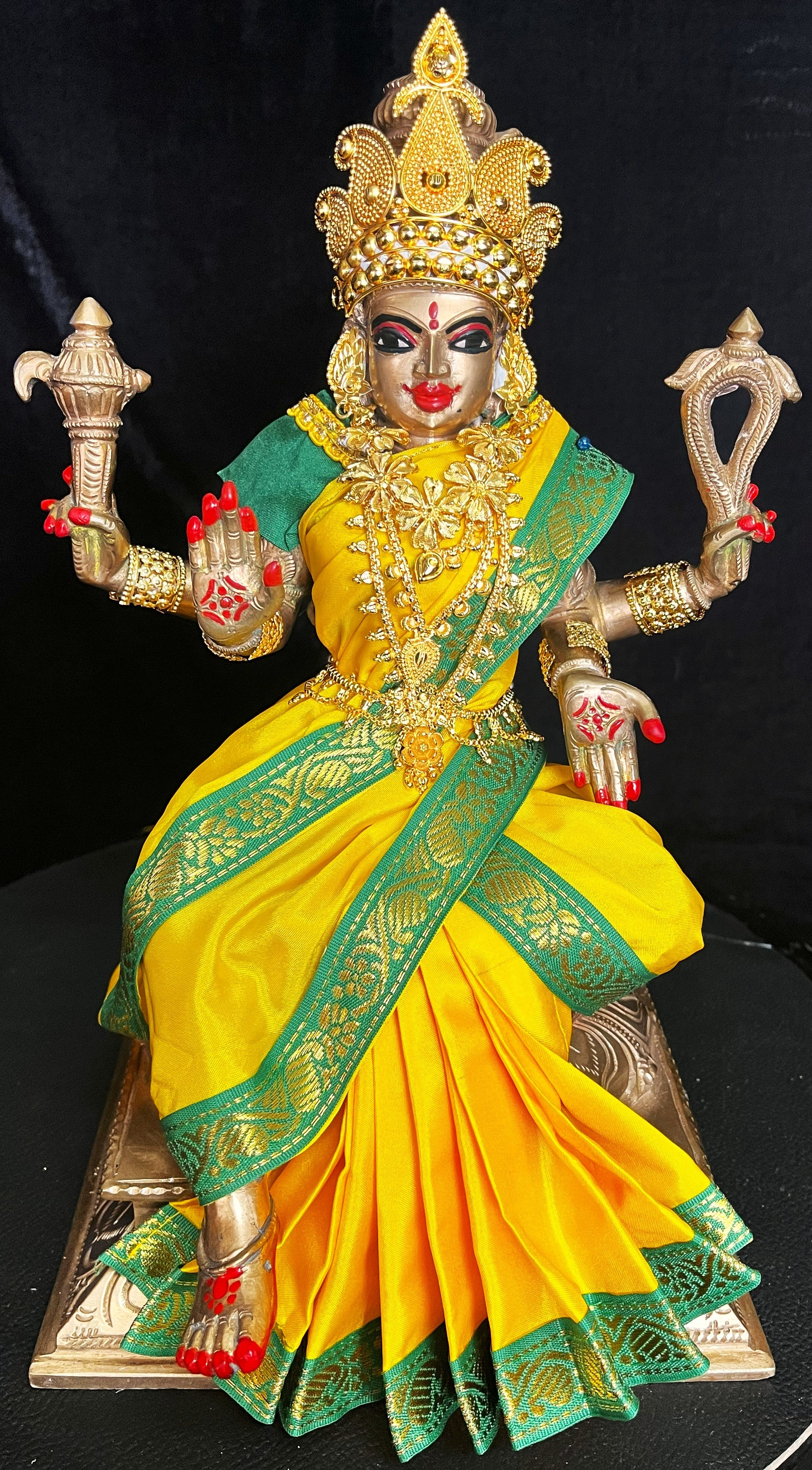 Deity Unstitched Meenakshi Saree made of Plain Silk (Not Pure Silk) - Yellow Saree with Green border and Green blouse 2
