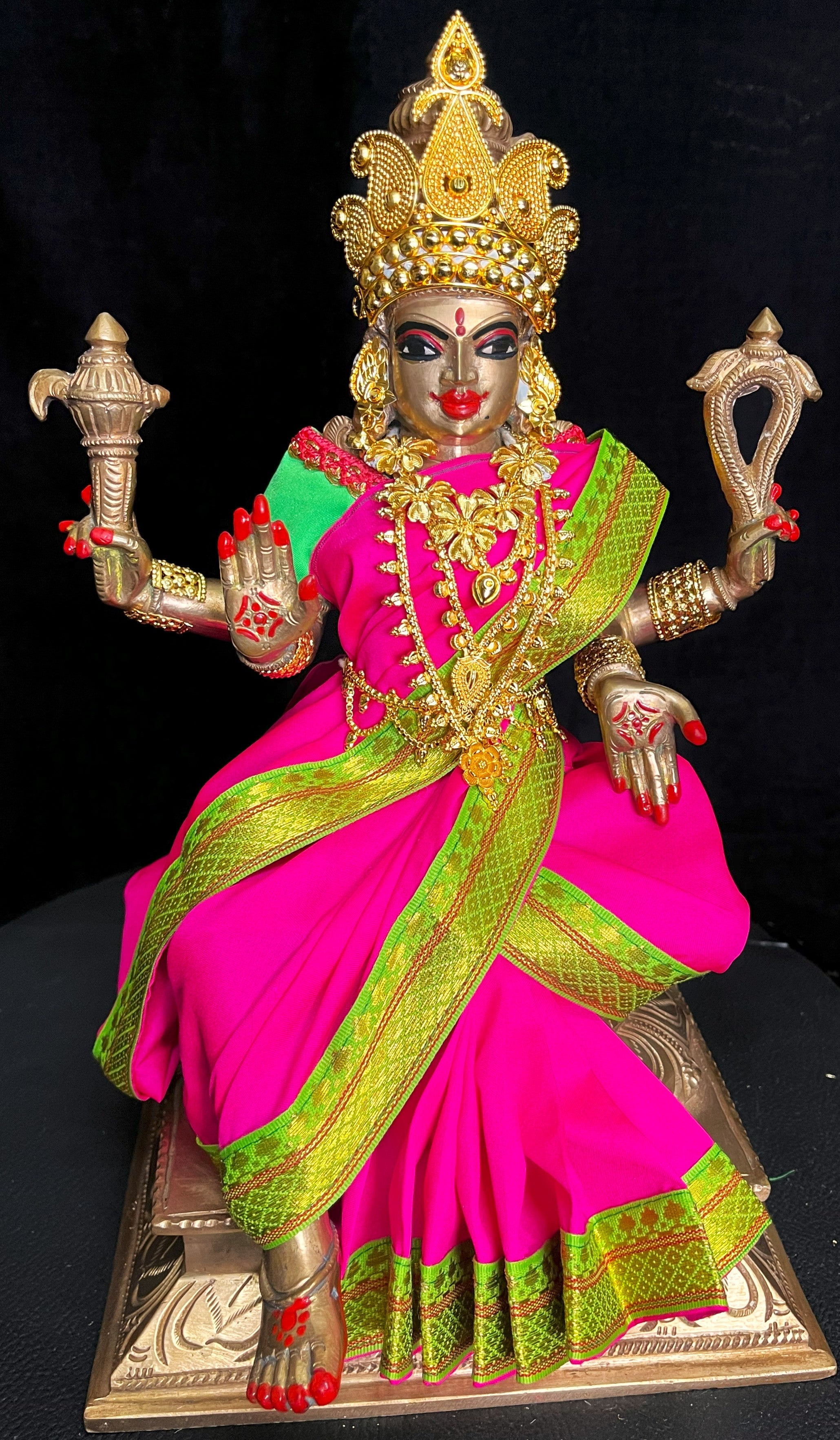 Deity Unstitched Meenakshi Saree made of Plain Silk (Not Pure Silk) - Rani Pink Saree with Parrot Green border and Parrot Green  blouse 2