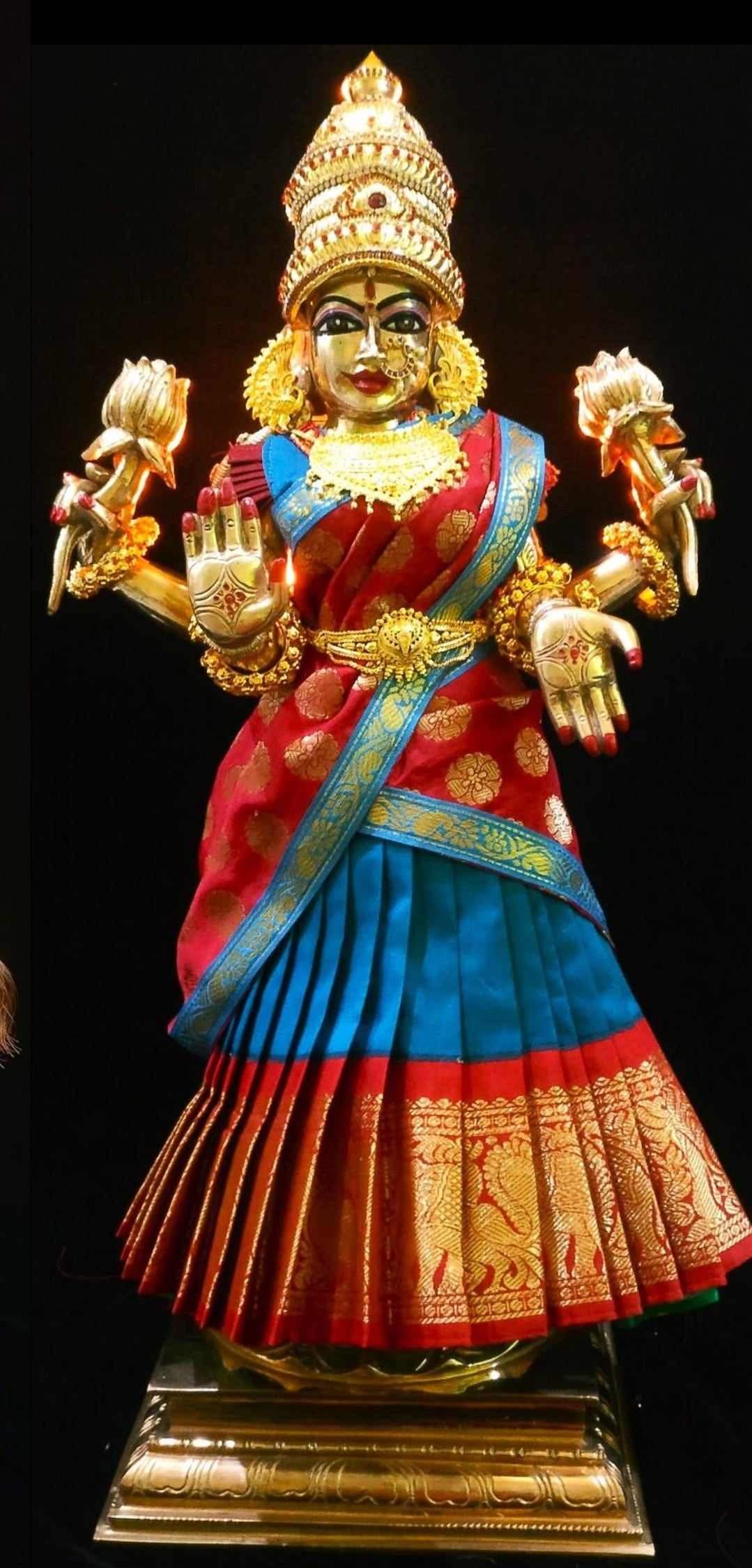 Deity half saree / lehenga patka made of Kanchivaram Pure Silk fabric. - Teal Blue colour lehenga with Red Border and Red colour dupatta 2