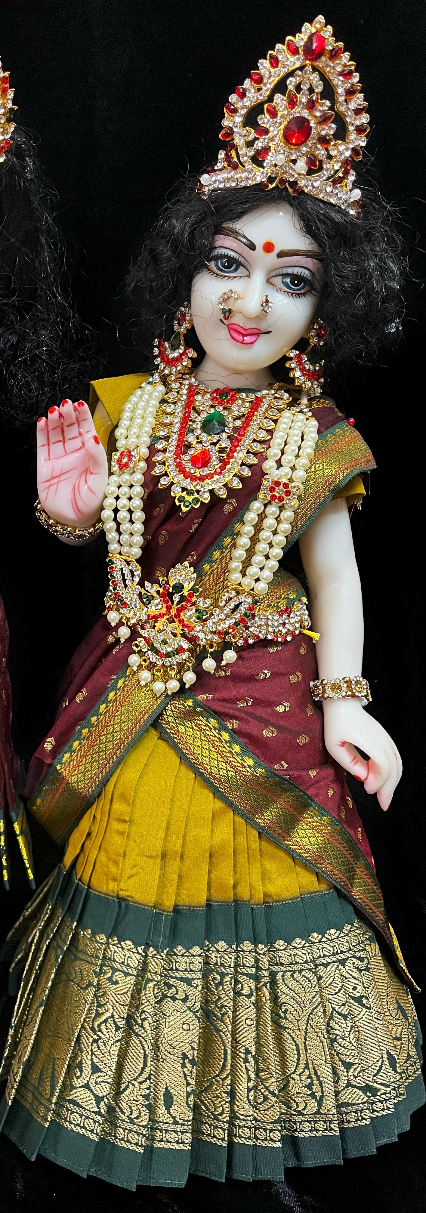 Deity half saree / lehenga patka made of Kanchivaram Pure Silk fabric. - Mustard colour lehenga with Green Border and Maroon colour dupatta 1