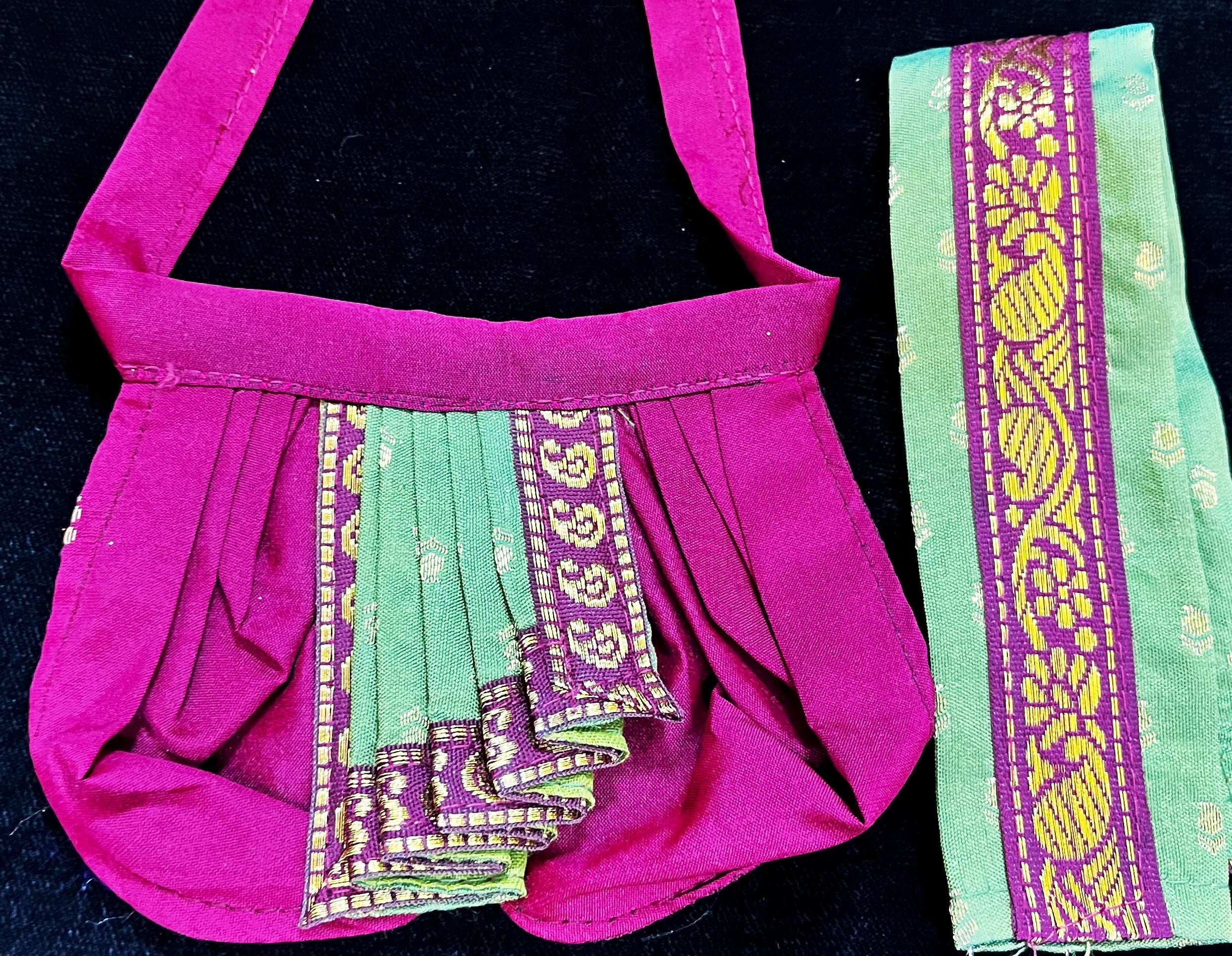 God Idol Dhoti Patka/Shalya, Kanchivaram Pure Silk - Maroon colour dhoti with Green Border and Sap Green colour Shalya 2