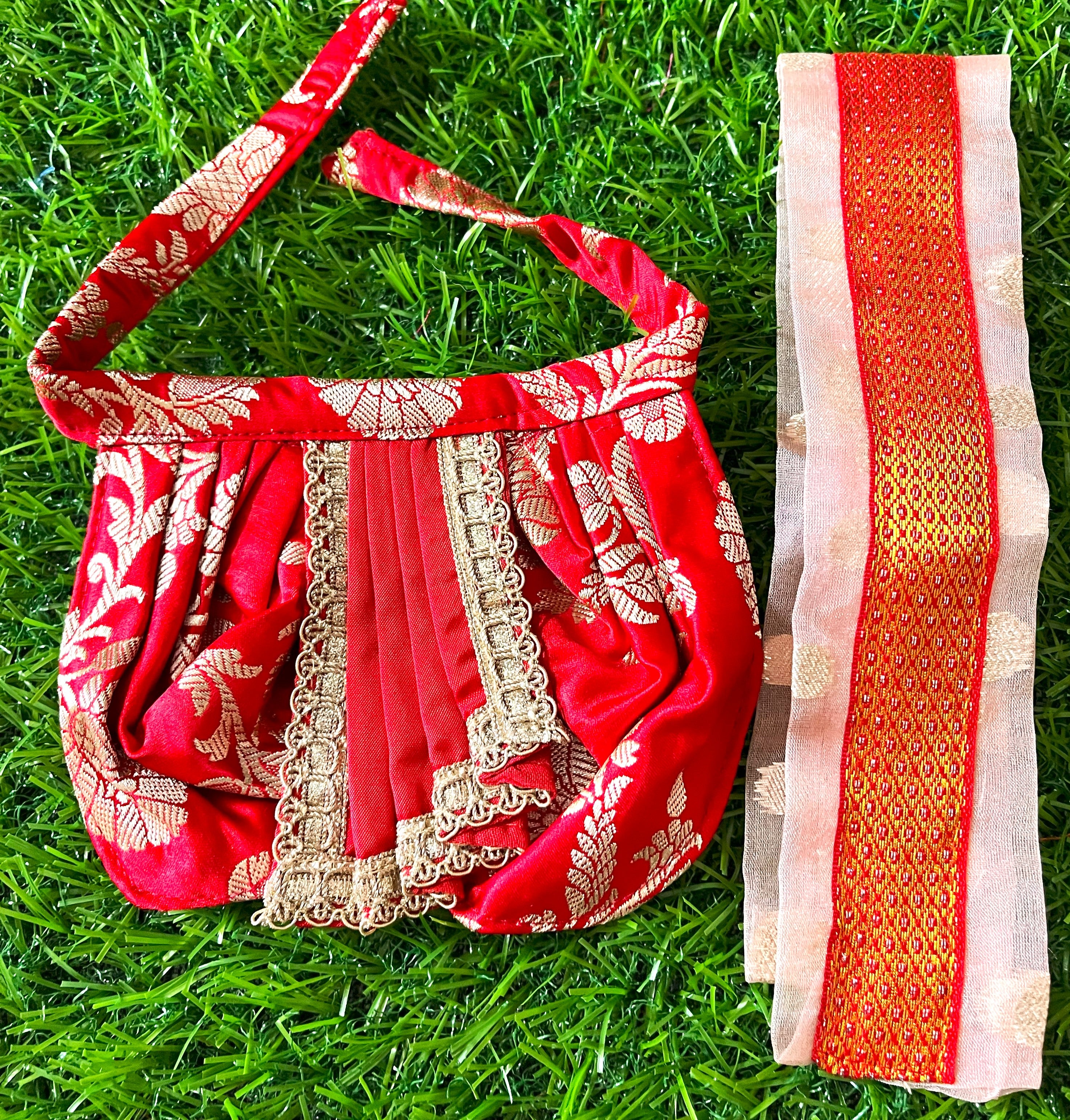 Deity dhoti and patka shalya / Uparna vastra made of Banaras Pure Silk fabric. - Red colour dhoti with light Red colour shalya 3
