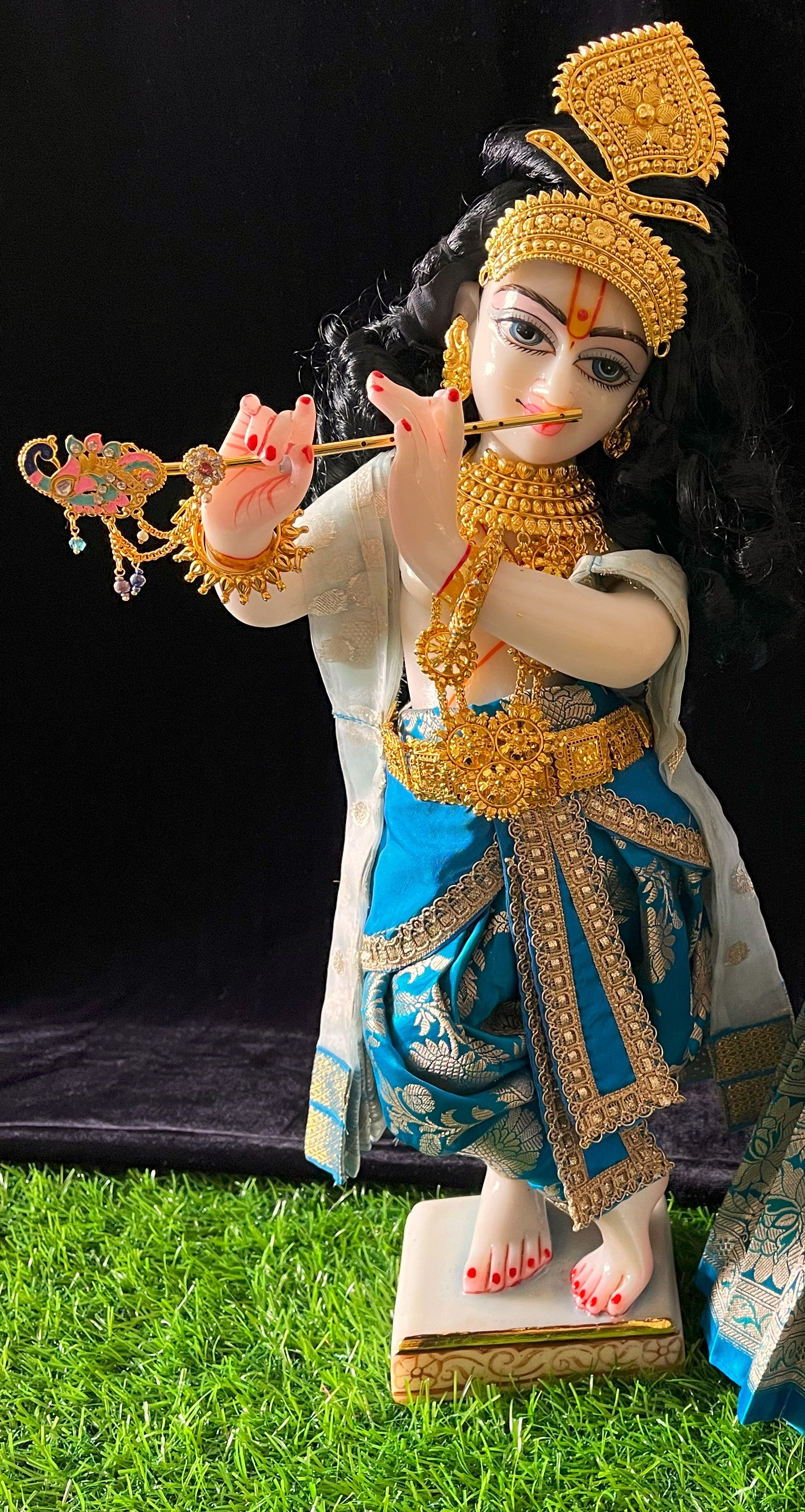 Deity dhoti and patka shalya / Uparna vastra made of Banaras Pure Silk fabric. - Light Blue colour dhoti with light Blue colour shalya 1