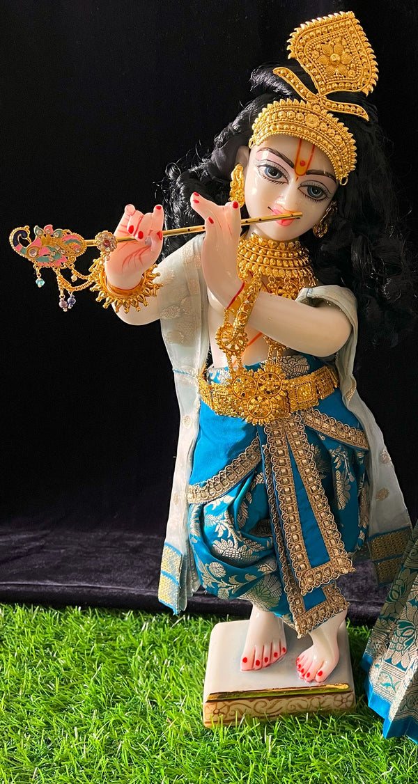 Deity dhoti and patka shalya / Uparna vastra made of Banaras Pure Silk fabric. - Light Blue colour dhoti with light Blue colour shalya