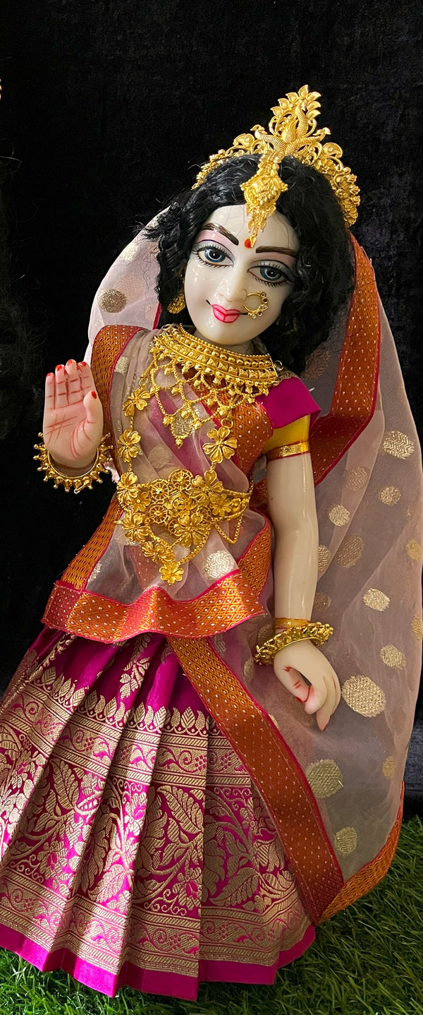 Deity half saree / lehenga patka made of Banaras Pure Silk fabric. - Pink colour lehenga with Light Pink colour dupatta