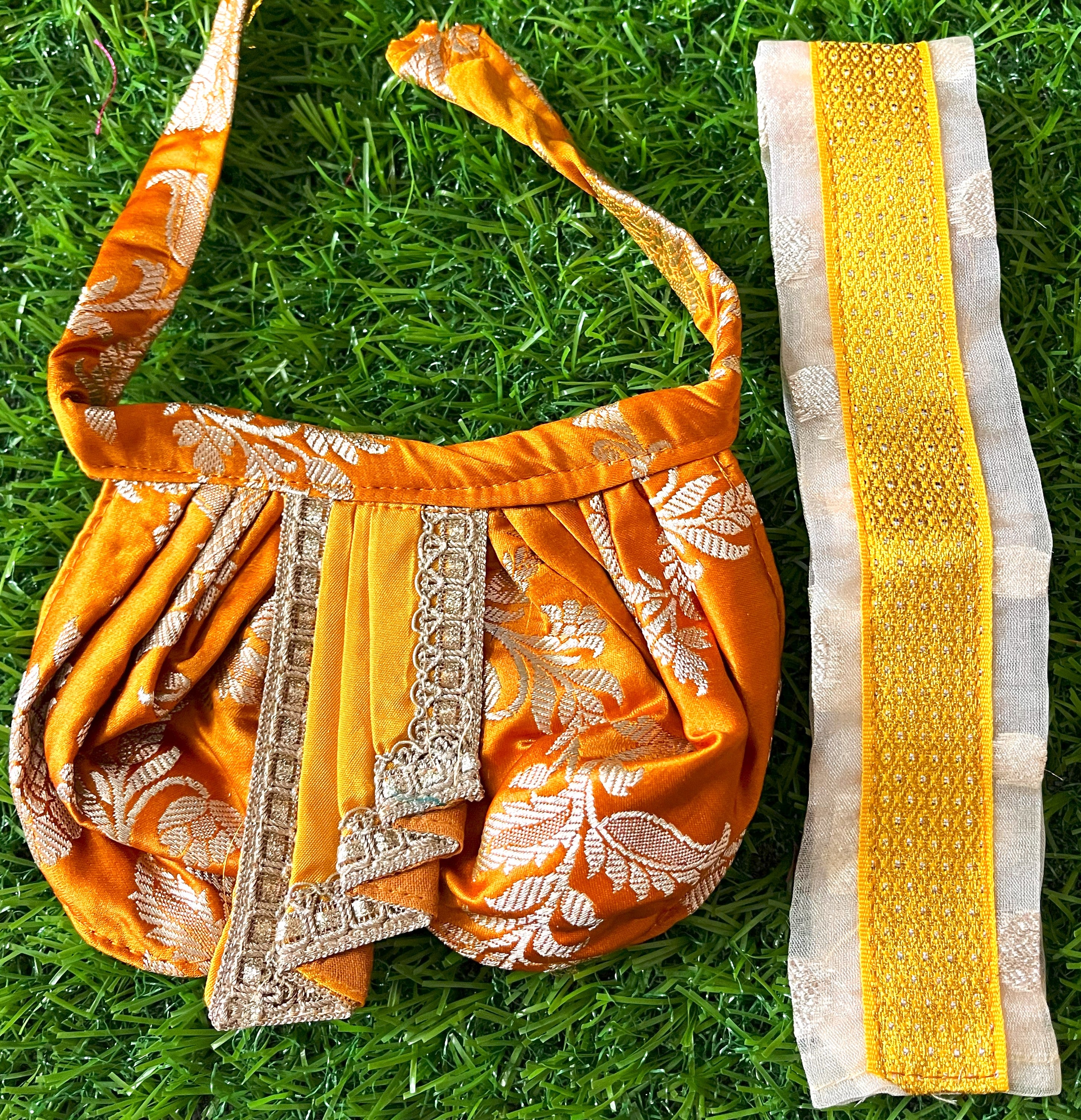 Deity dhoti and patka shalya / Uparna vastra made of Banaras Pure Silk fabric. - Mustard colour dhoti with golden colour shalya 3