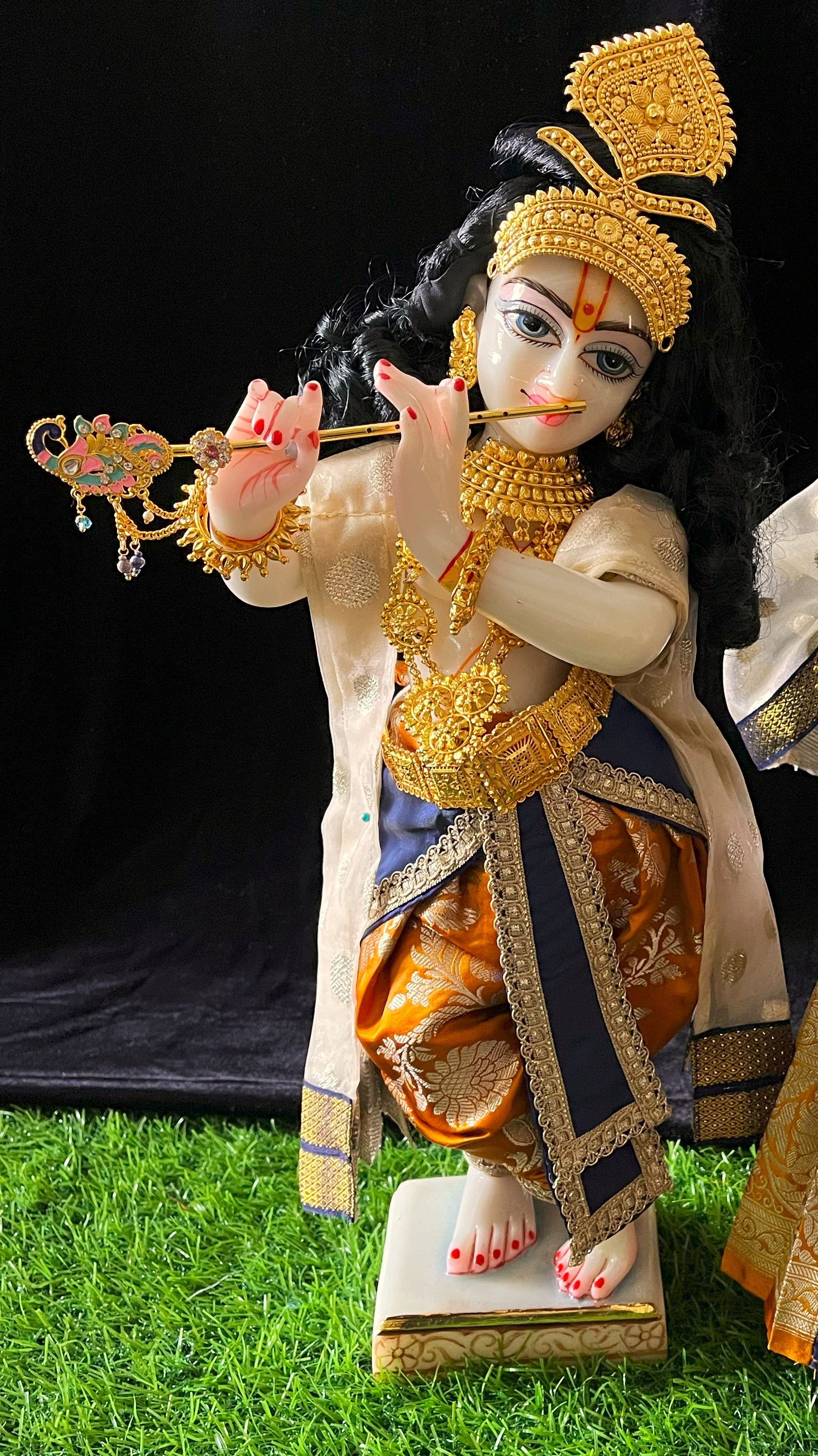 Deity dhoti and patka shalya / Uparna vastra made of Banaras Pure Silk fabric. - Mustard and Navy Blue colour dhoti with Golden colour shalya 1