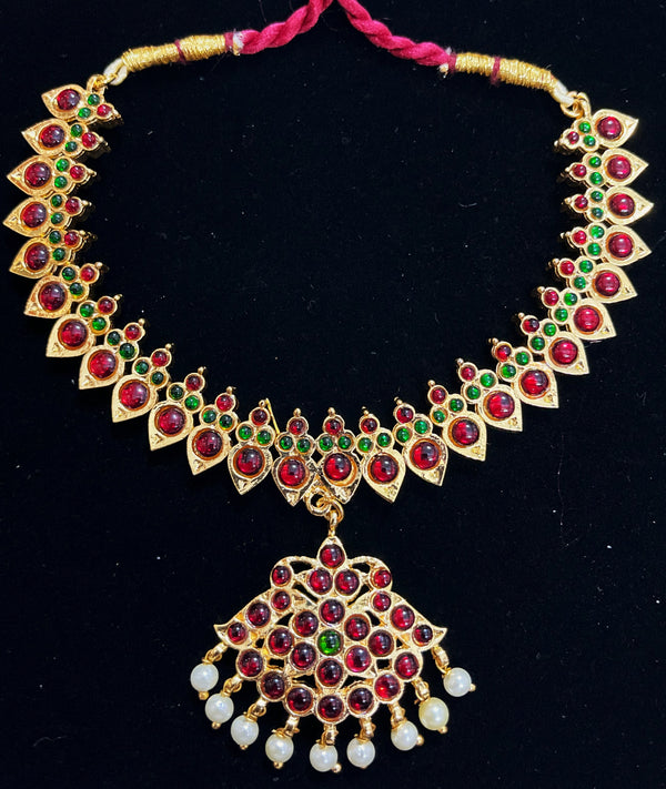 Deity short necklace / Choker - Pearls with read and green kemp stones on Gold plated metal alloy