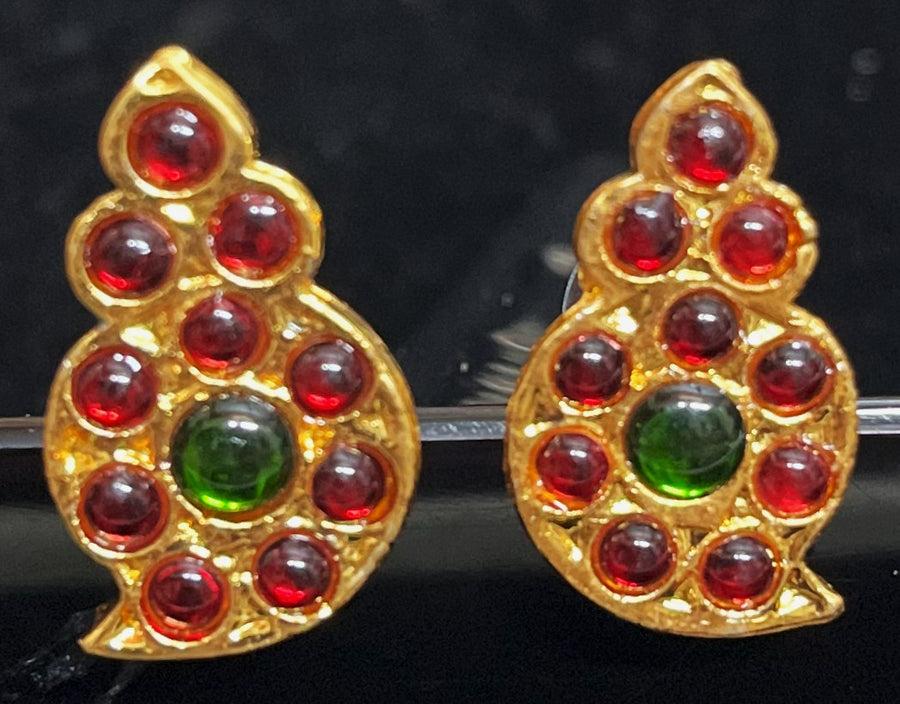 Deity earrings - Pearls with read and green kemp stones on Gold plated metal alloy