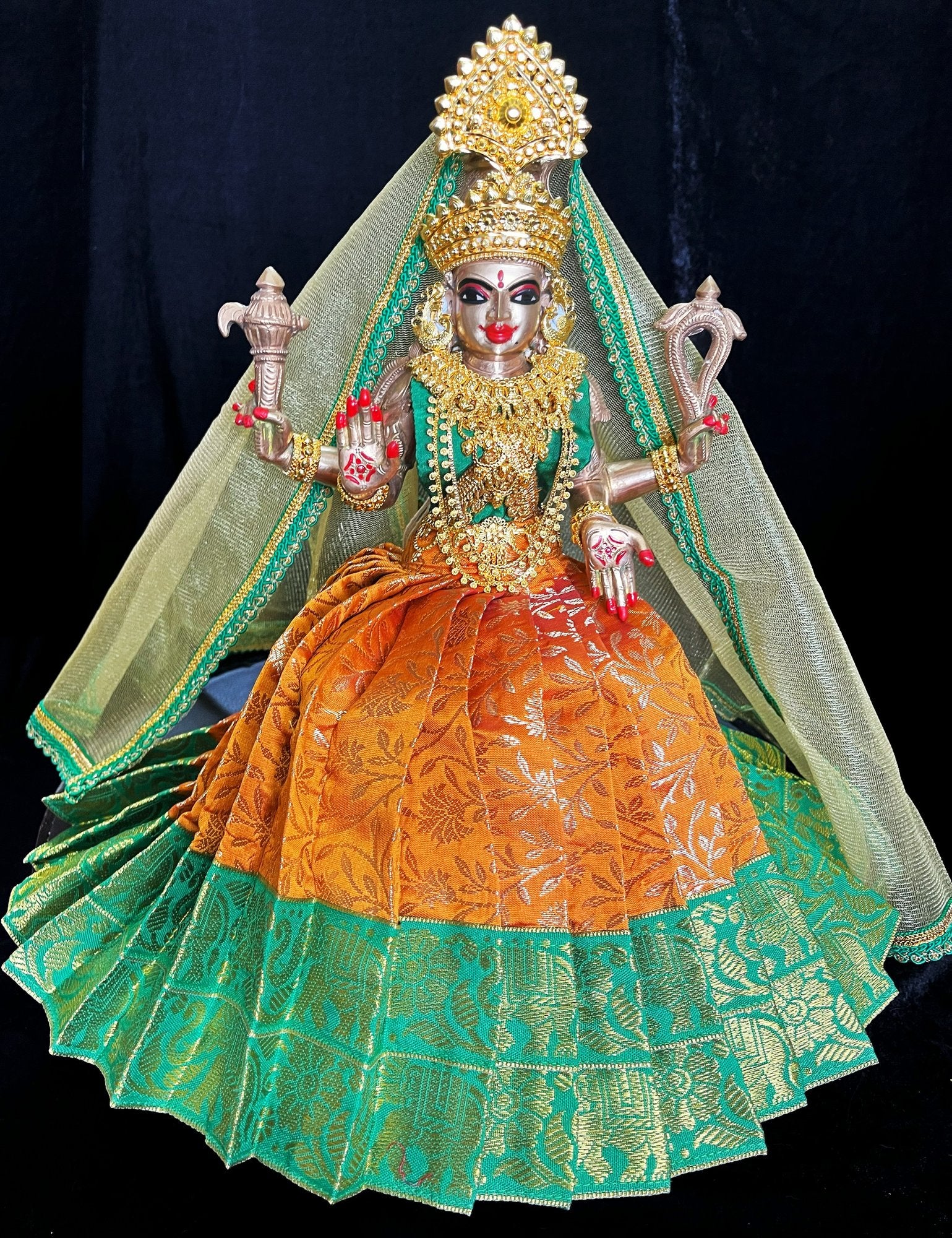 Deity half saree / lehenga patka made of Brocade Silk Fabric (Pure Silk) - Orange lehenga with Green zari border and Gold net dupatta 2