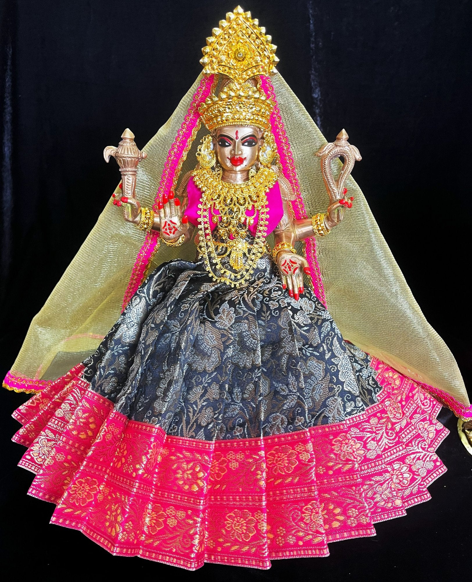 Deity half saree / lehenga patka made of Brocade Silk Fabric (Pure Silk) - Black brocade lehenga  with Pink zari border and Gold net dupatta 2