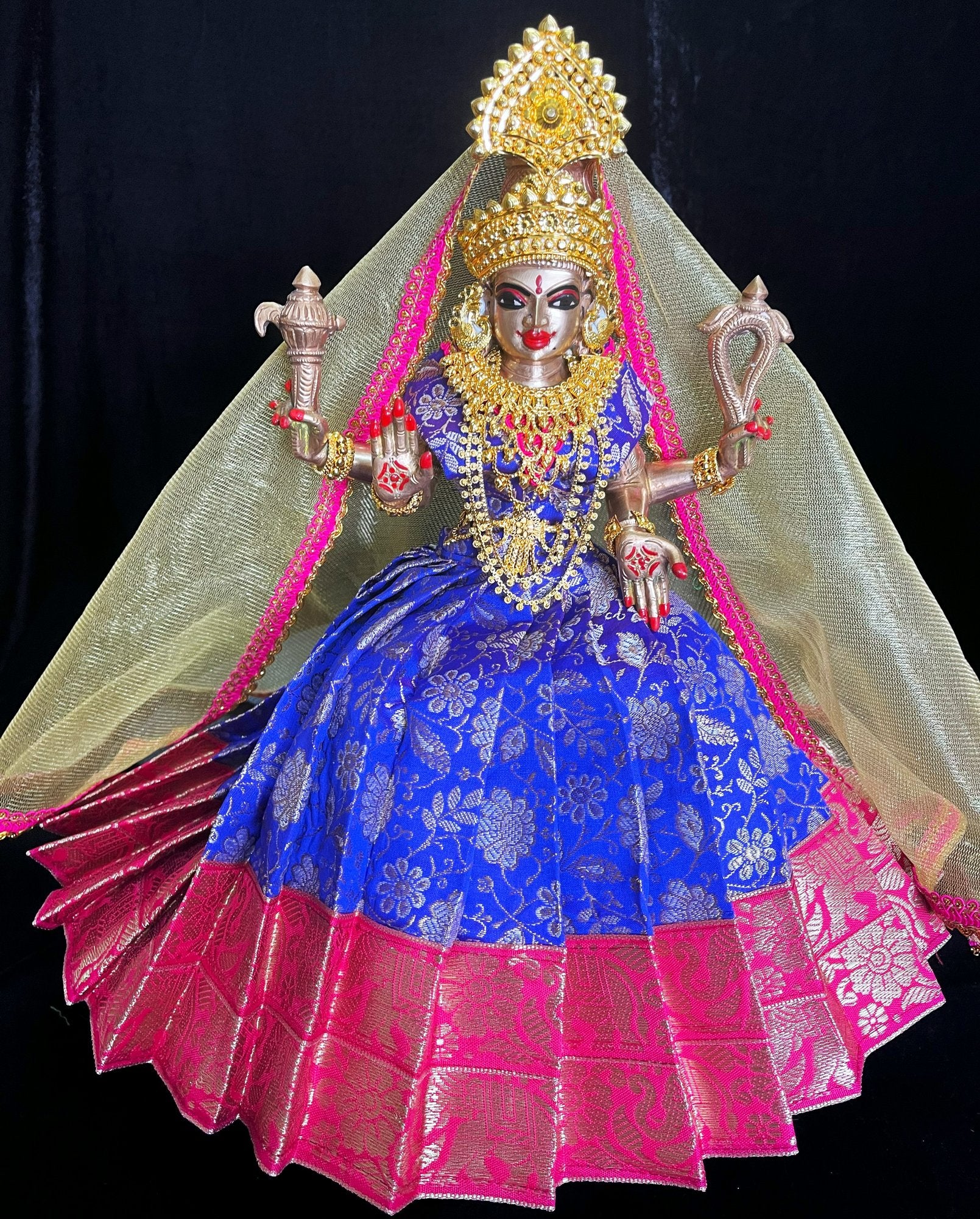 Deity half saree / lehenga patka made of Brocade Silk Fabric (Pure Silk) - Royal Blue brocade lehenga  with Pink zari border and Gold net dupatta 2