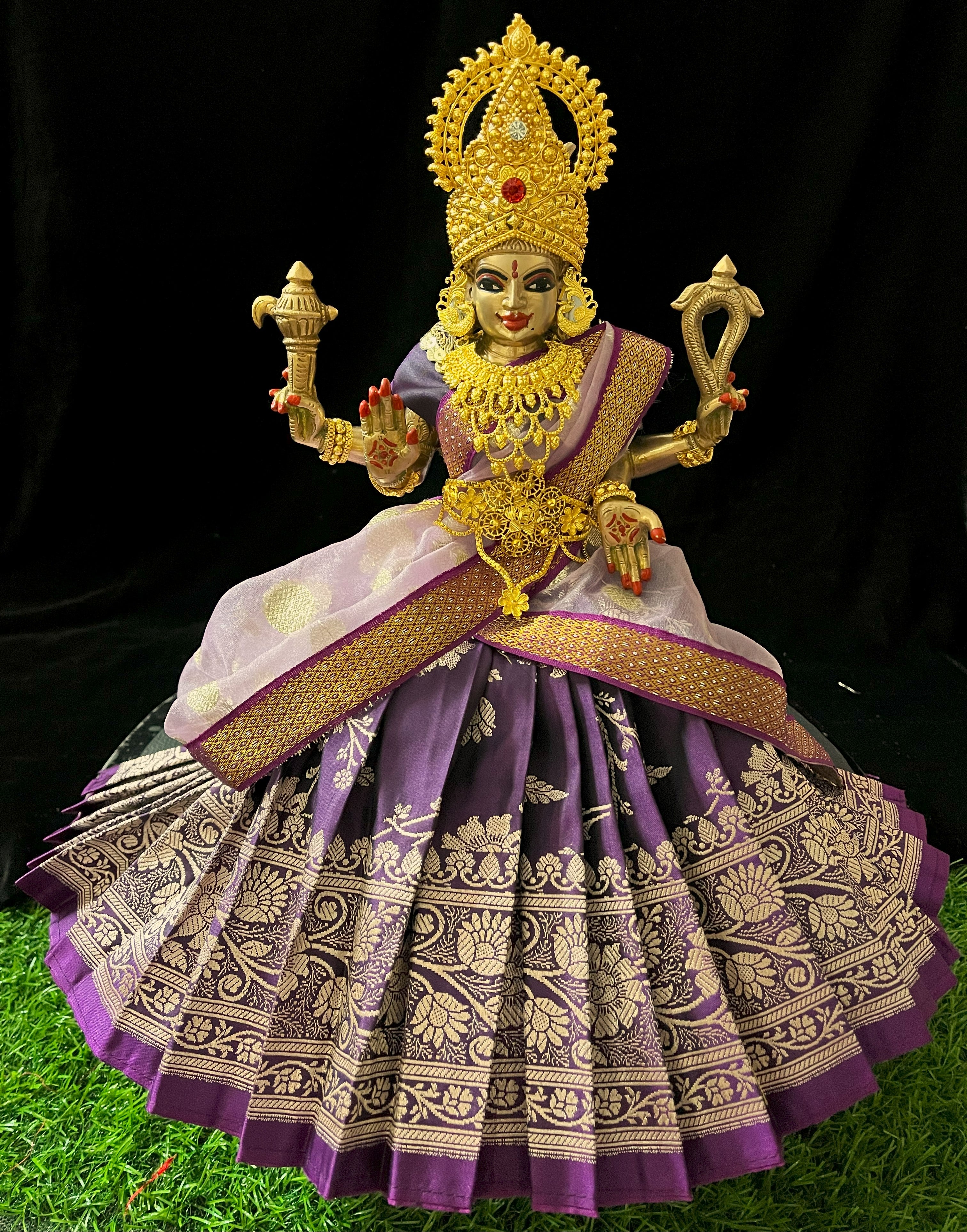 Deity half saree / lehenga patka made of Banaras Pure Silk fabric. - Violet colour lehenga with light Voilet colour dupatta 4