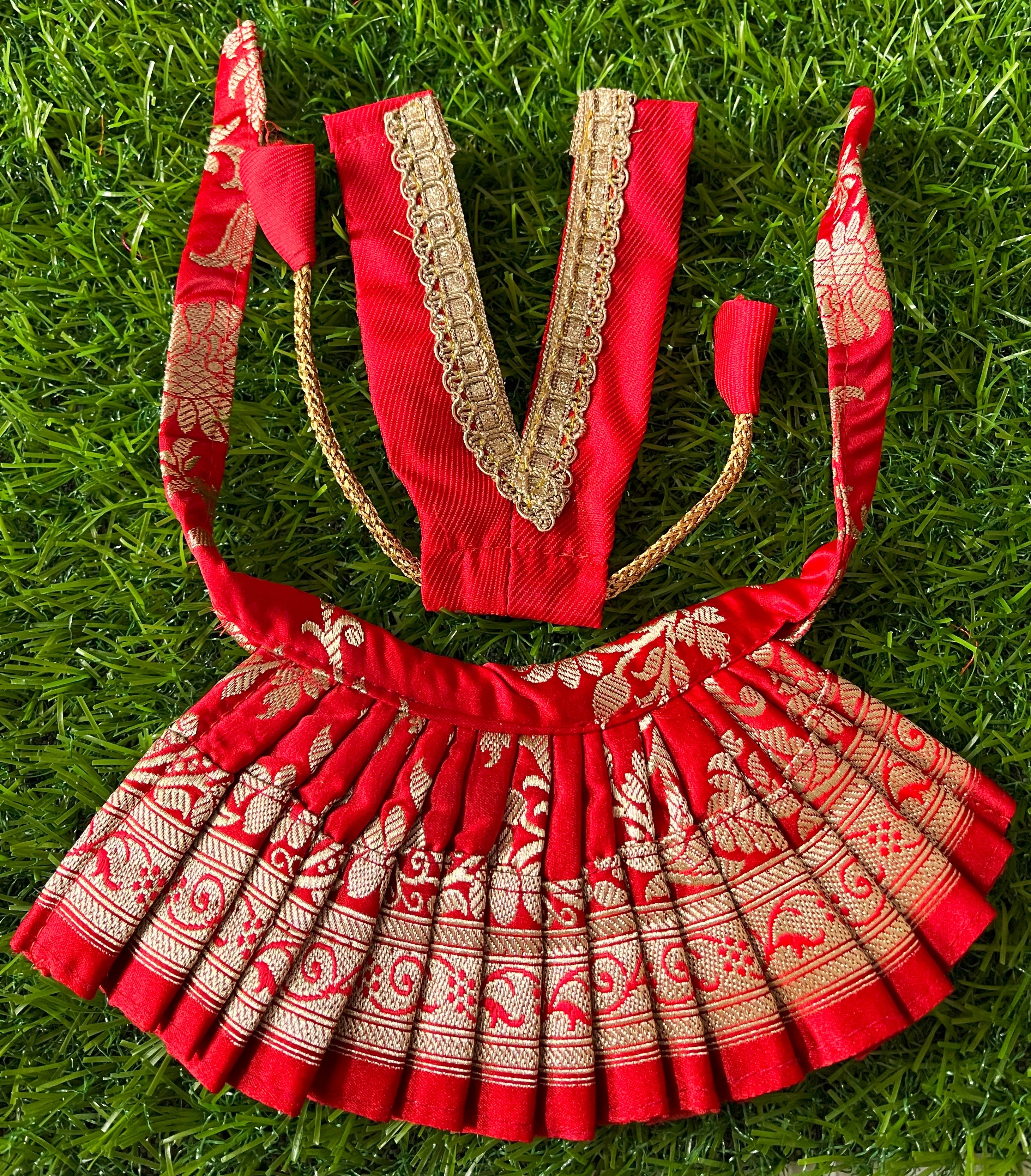 Deity half saree / lehenga patka made of Banaras Pure Silk fabric. - Red colour lehenga with light Red colour dupatta 4