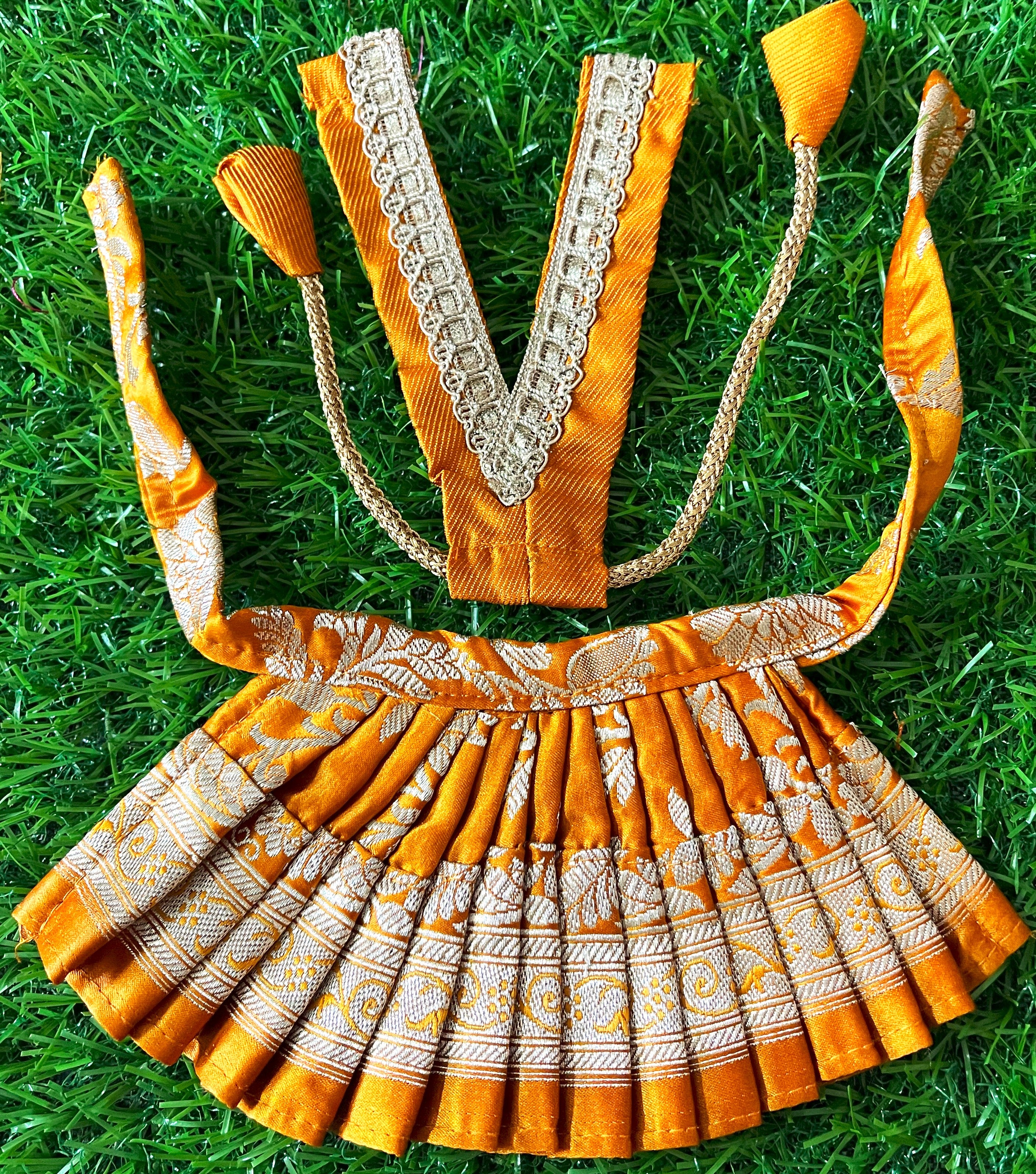 Deity half saree / lehenga patka made of Banaras Pure Silk fabric. - Mustard colour lehenga with golden colour dupatta 4