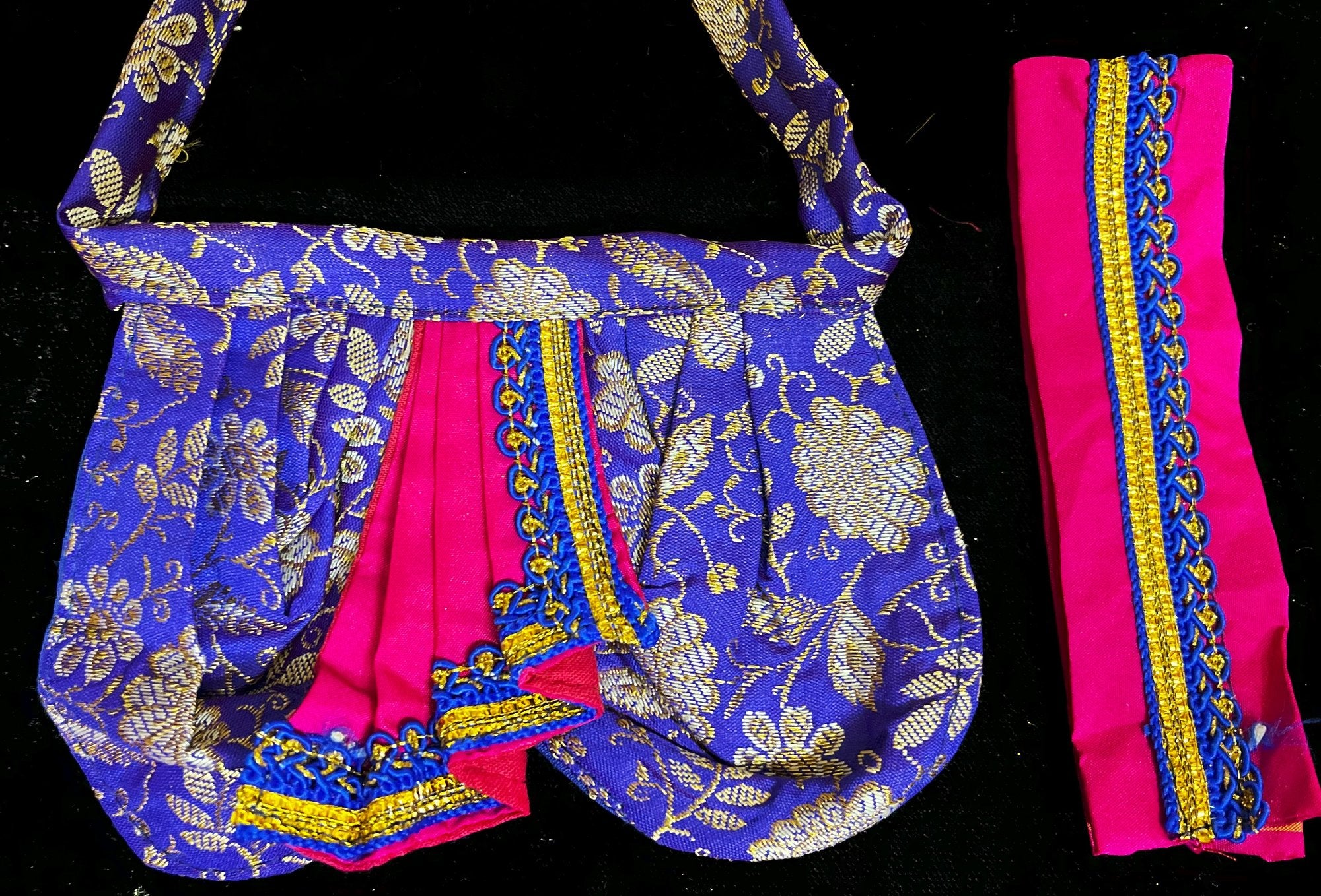 Deity dhoti and patka shalya / Uparna vastra made of Brocade Silk (Pure Silk) - Royal Blue and Pink Dhoti with matching shalya 3