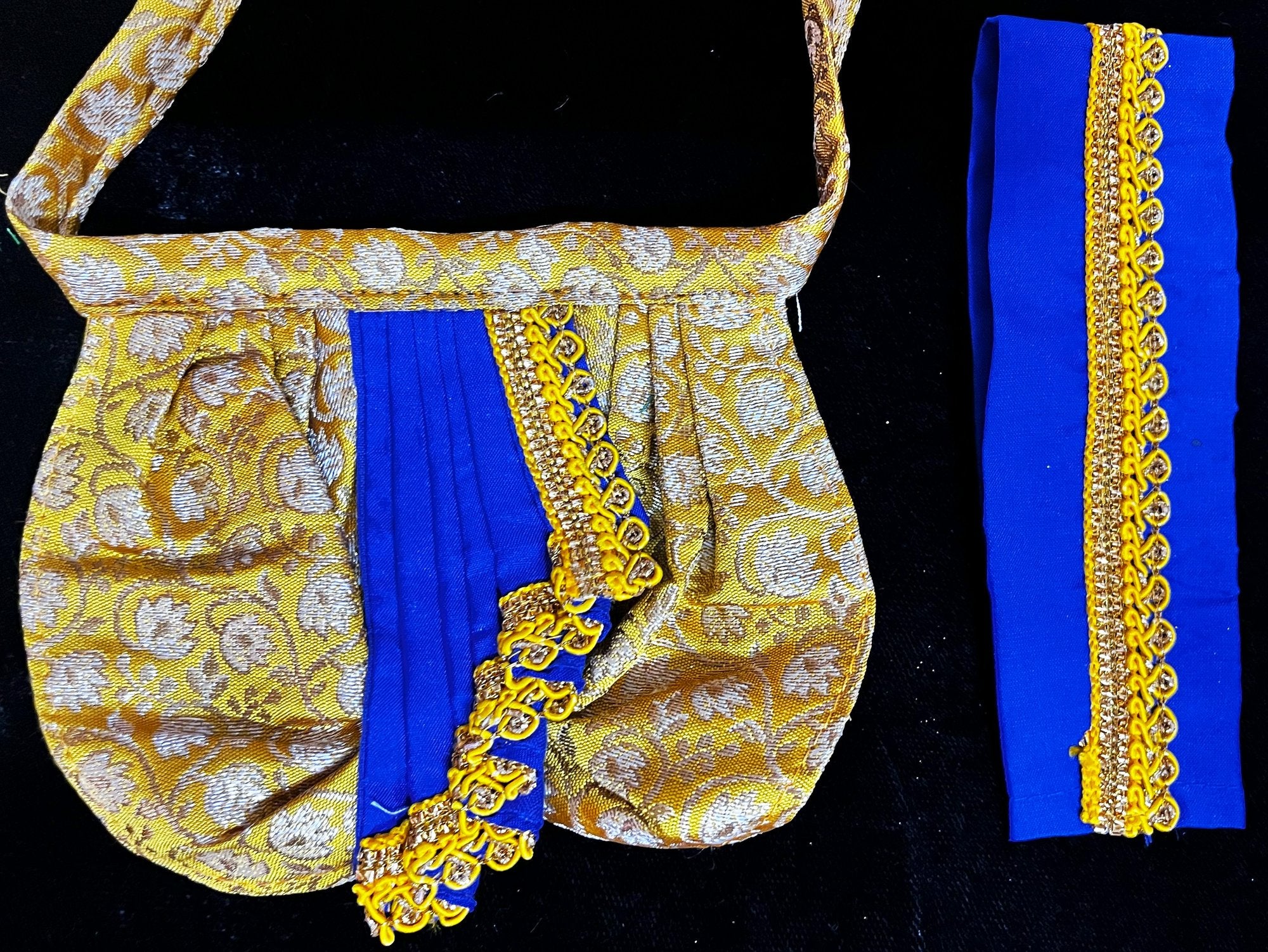 Deity dhoti and patka shalya / Uparna vastra made of Brocade Silk (Pure Silk) - Yellow and Blue Dhoti with matching shalya 3