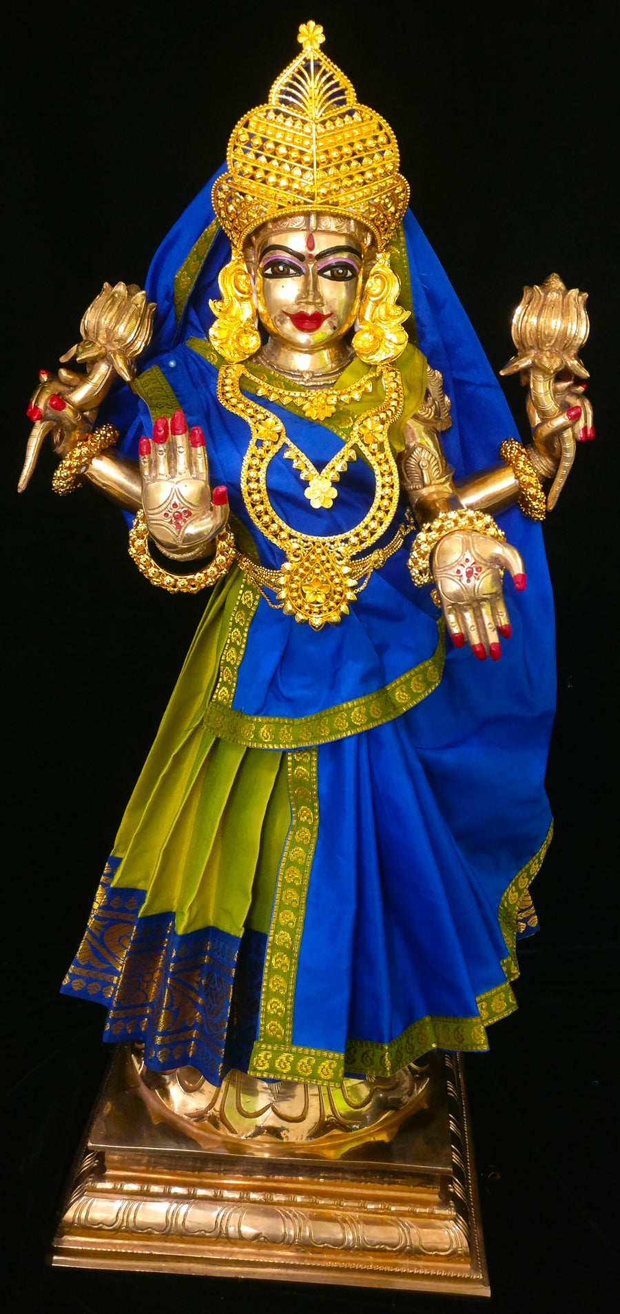 Deity half saree / lehenga patka made of Plain Silk (Not Pure Silk) - Parrot Green Saree with Royal Blue border and Royal Blue Dupatta