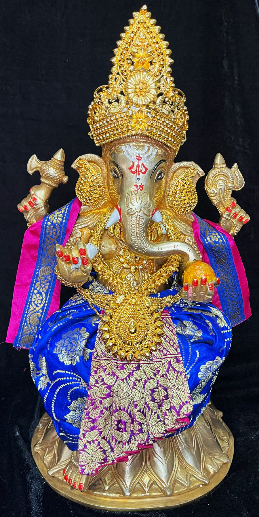 Deity dhoti and patka shalya / Uparna vastra made of Brocade Silk (Pure Silk) - Royal Blue Saree with Purple with Gold pleats and Pink shalya