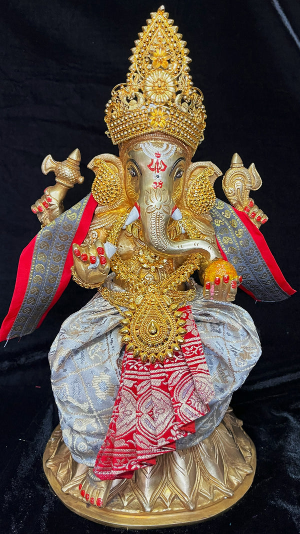 Deity dhoti and patka shalya / Uparna vastra made of Brocade Silk (Pure Silk) - Light Silver Saree with Red pleats and shalya