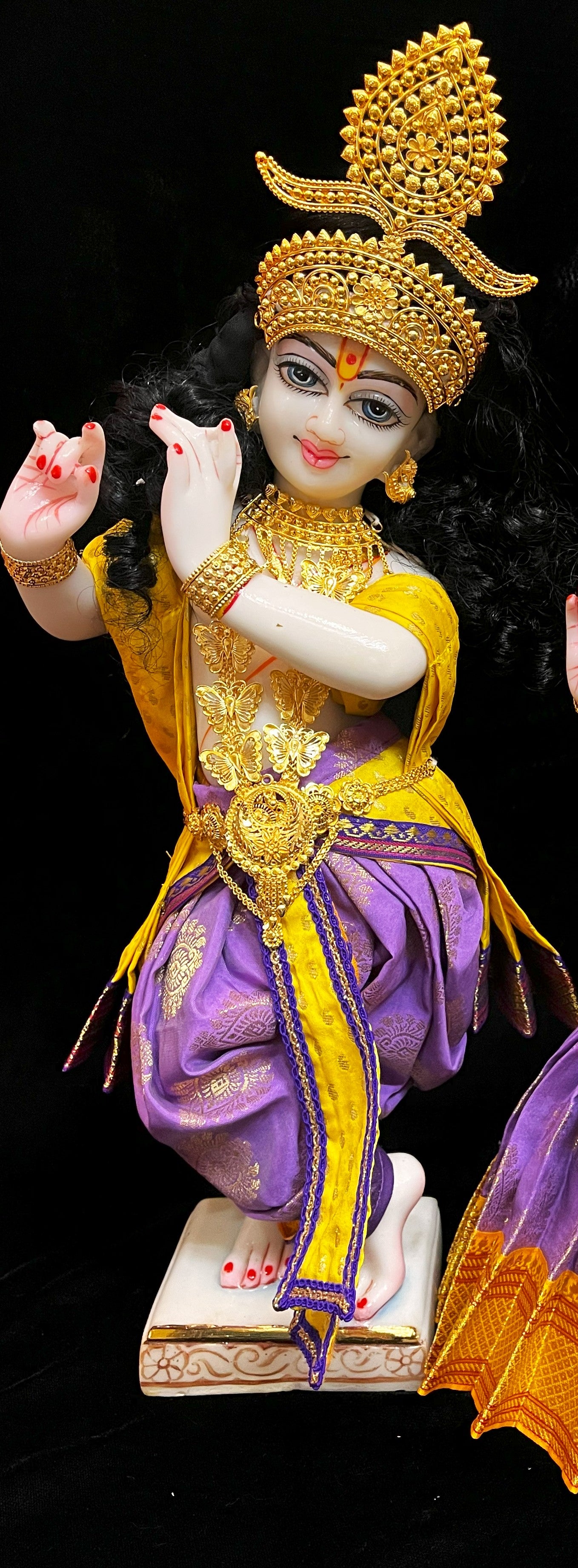 Deity dhoti and patka shalya / Uparna vastra made of Pastel Tapeta Silk Dhoti (Pure Silk) - Lavender Dhoti with yellow  jari border and yellow shalya 1