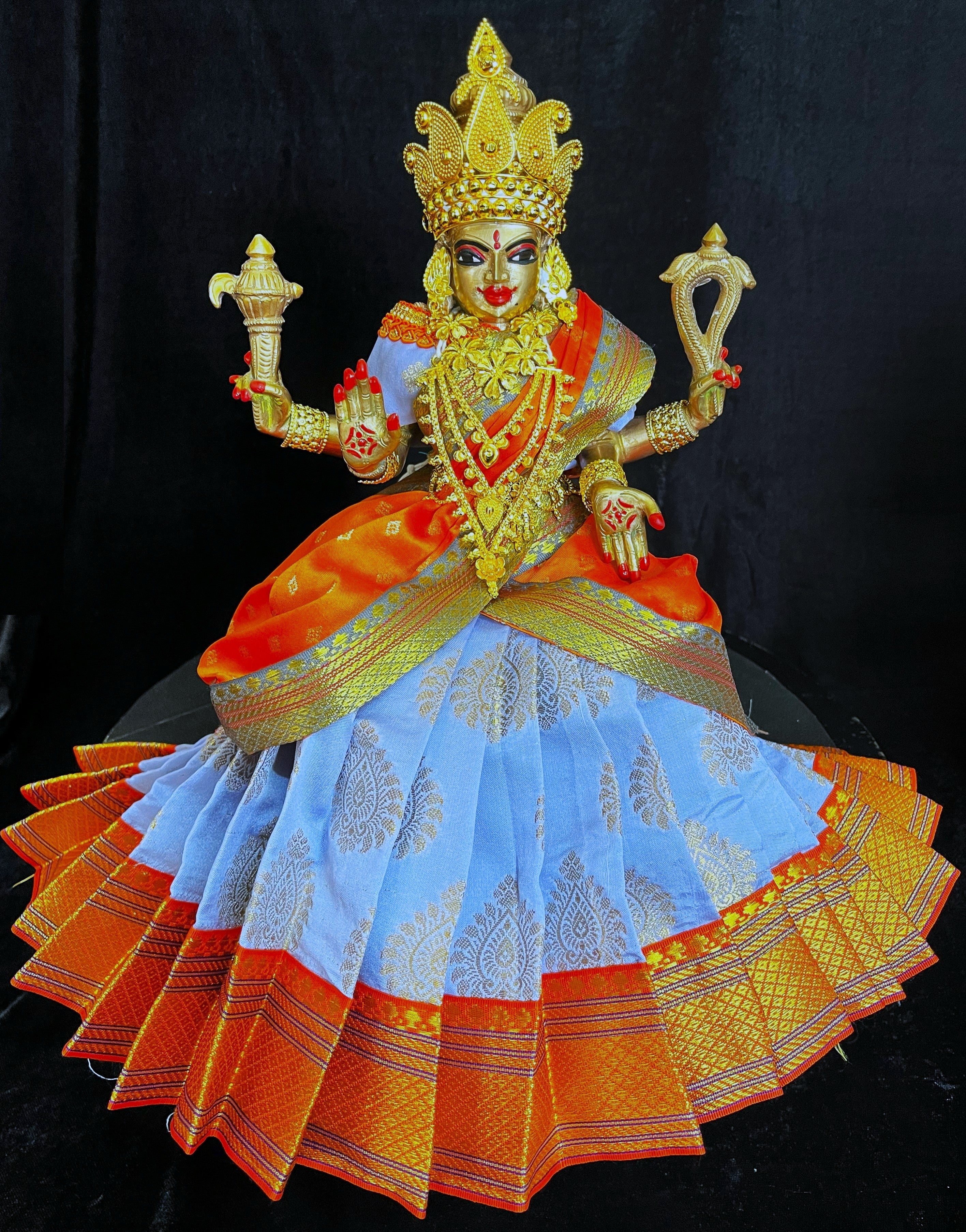 Deity half saree / lehenga patka made of Pastel Tapeta Silk Saree (Pure Silk) - Cornflower Blue Lehenga with Orange jari border and Orange dupatta 4