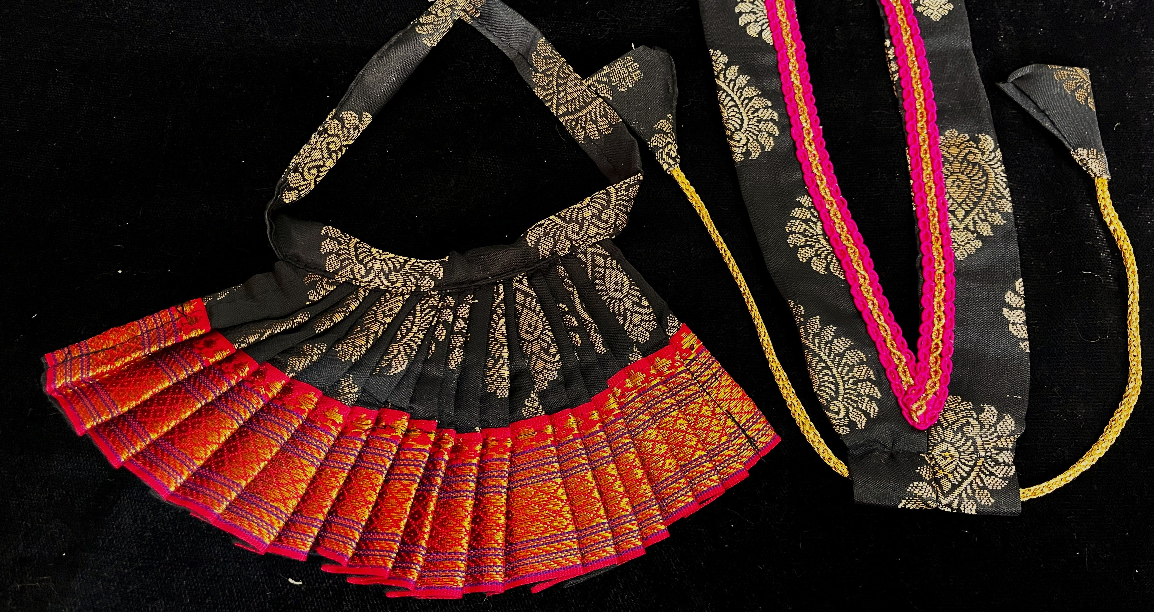 Deity half saree / lehenga patka made of Pastel Tapeta Silk Saree (Pure Silk) - Black Lehenga with Pink  jari border and Pink dupatta 2