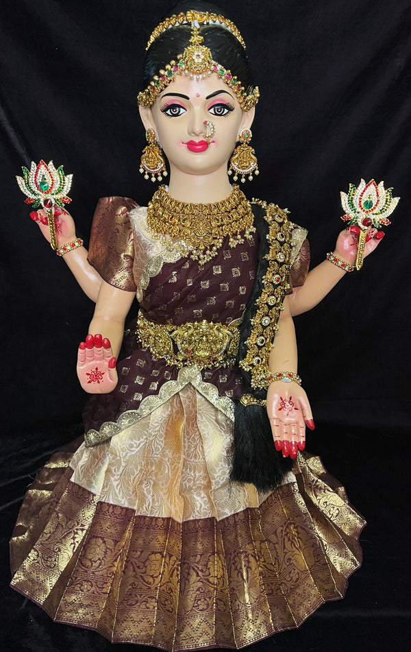 Small Sitting Devi Lehenga Set - Off White Lehenga with Maroon Border and Maroon Dupatta
