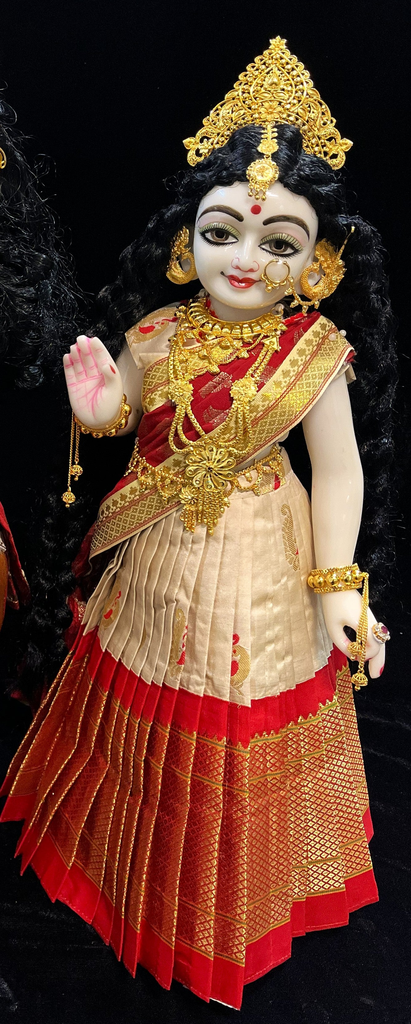 Deity half saree / lehenga patka made of Silkmark certified Pure Silk fabric. - Off white Lehenga with Red border and Red Contrast Dupatta 2