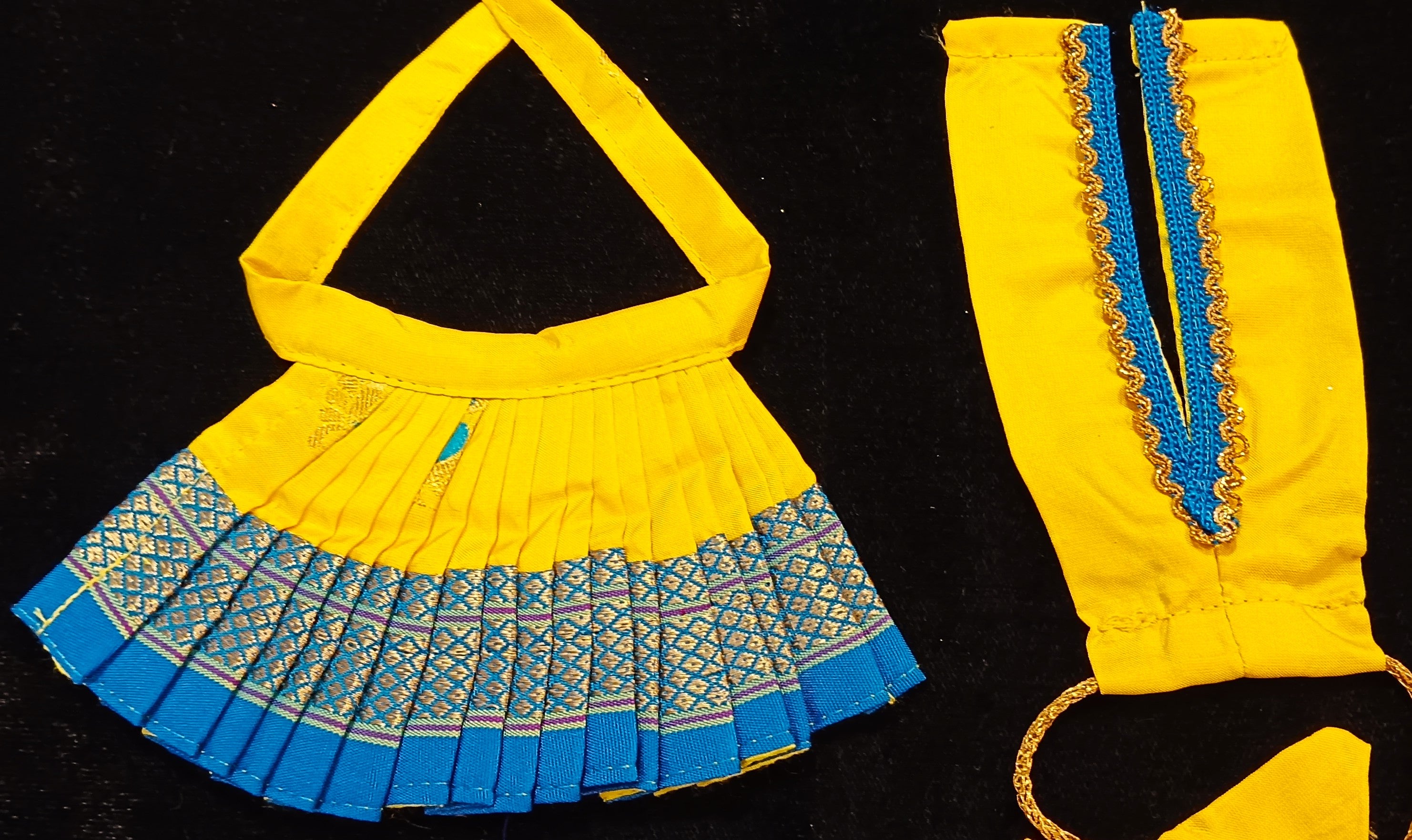 Deity half saree / lehenga patka made of Silkmark certified Pure Silk fabric. - Yellow Lehenga with Sky Blue border and Sky Blue Contrast Dupatta 3